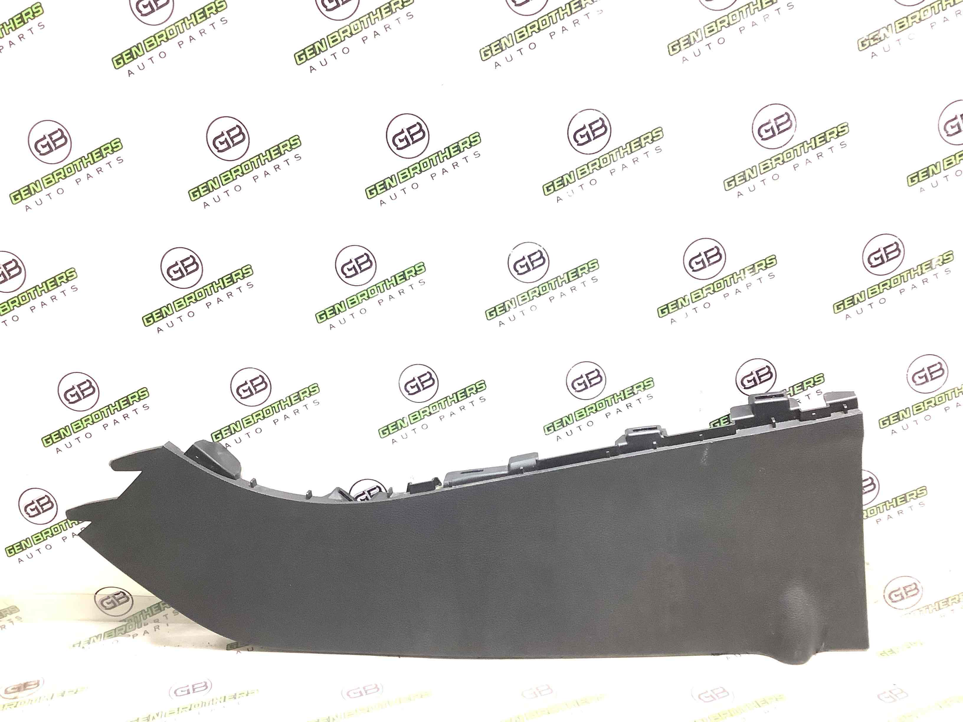 Обшивка центральної стійки ліва