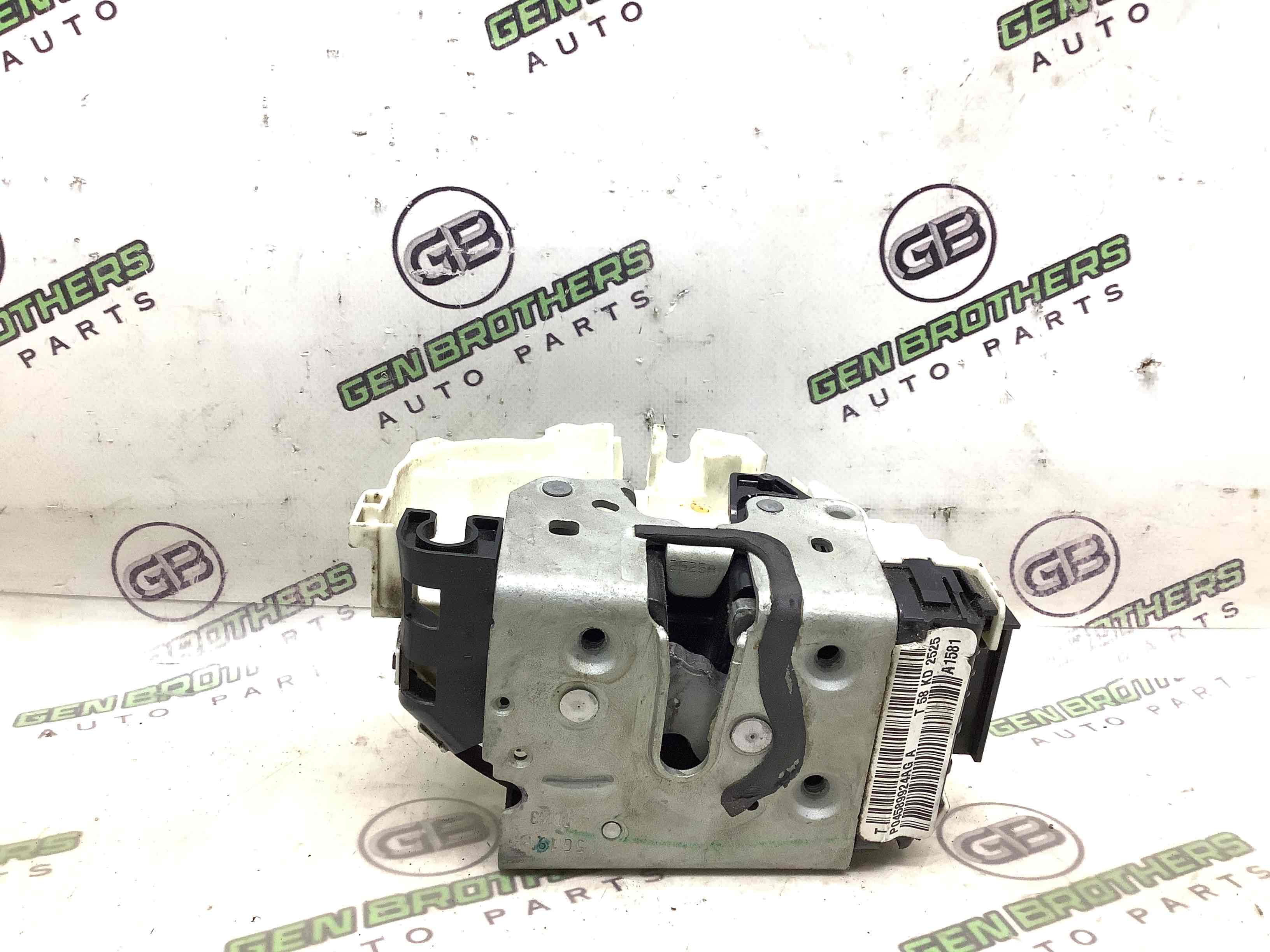 Замок дверей передньої правої