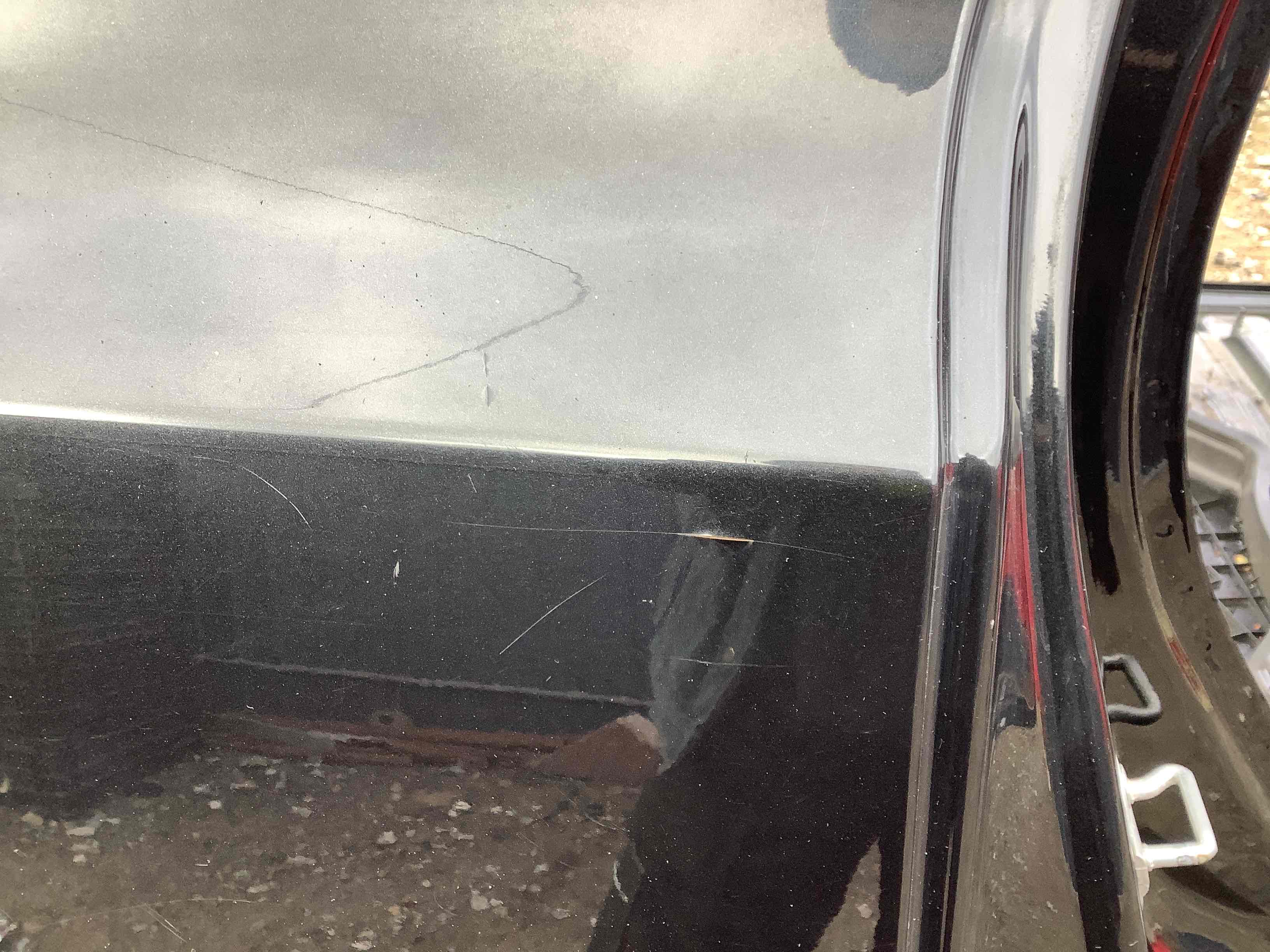 Четверть задняя правая