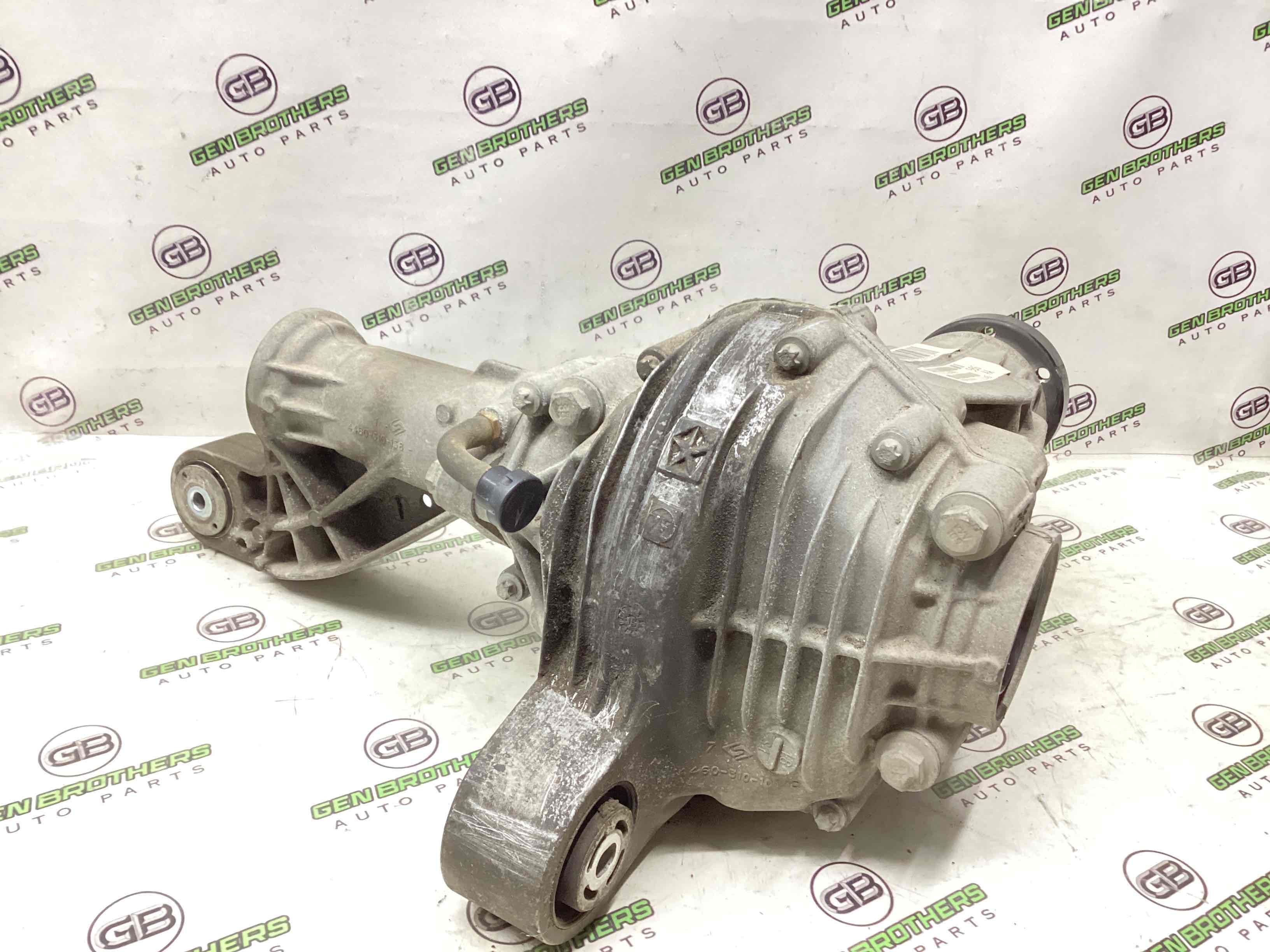 Запчастини двигуна