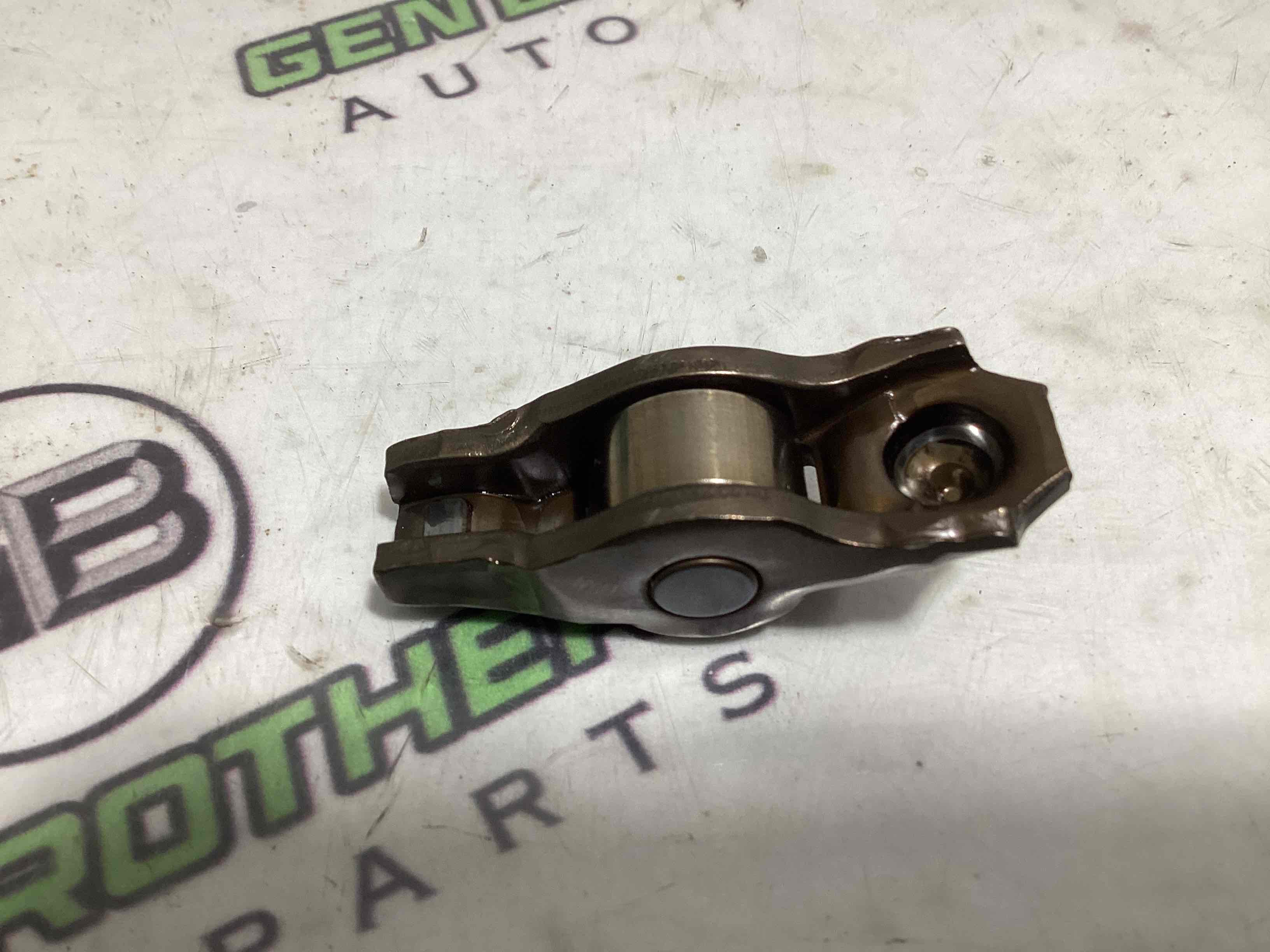 Запчастини двигуна