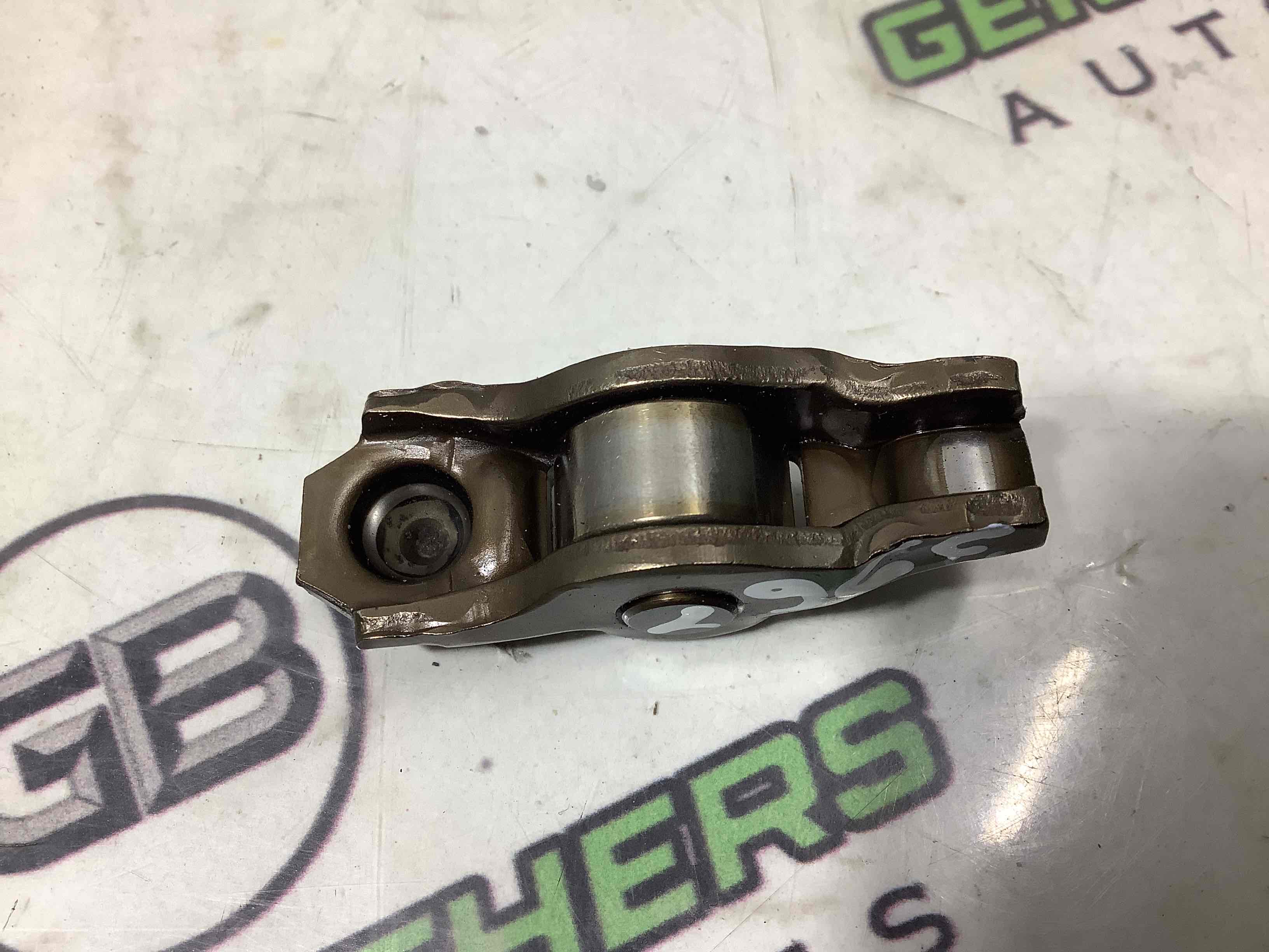 Запчастини двигуна