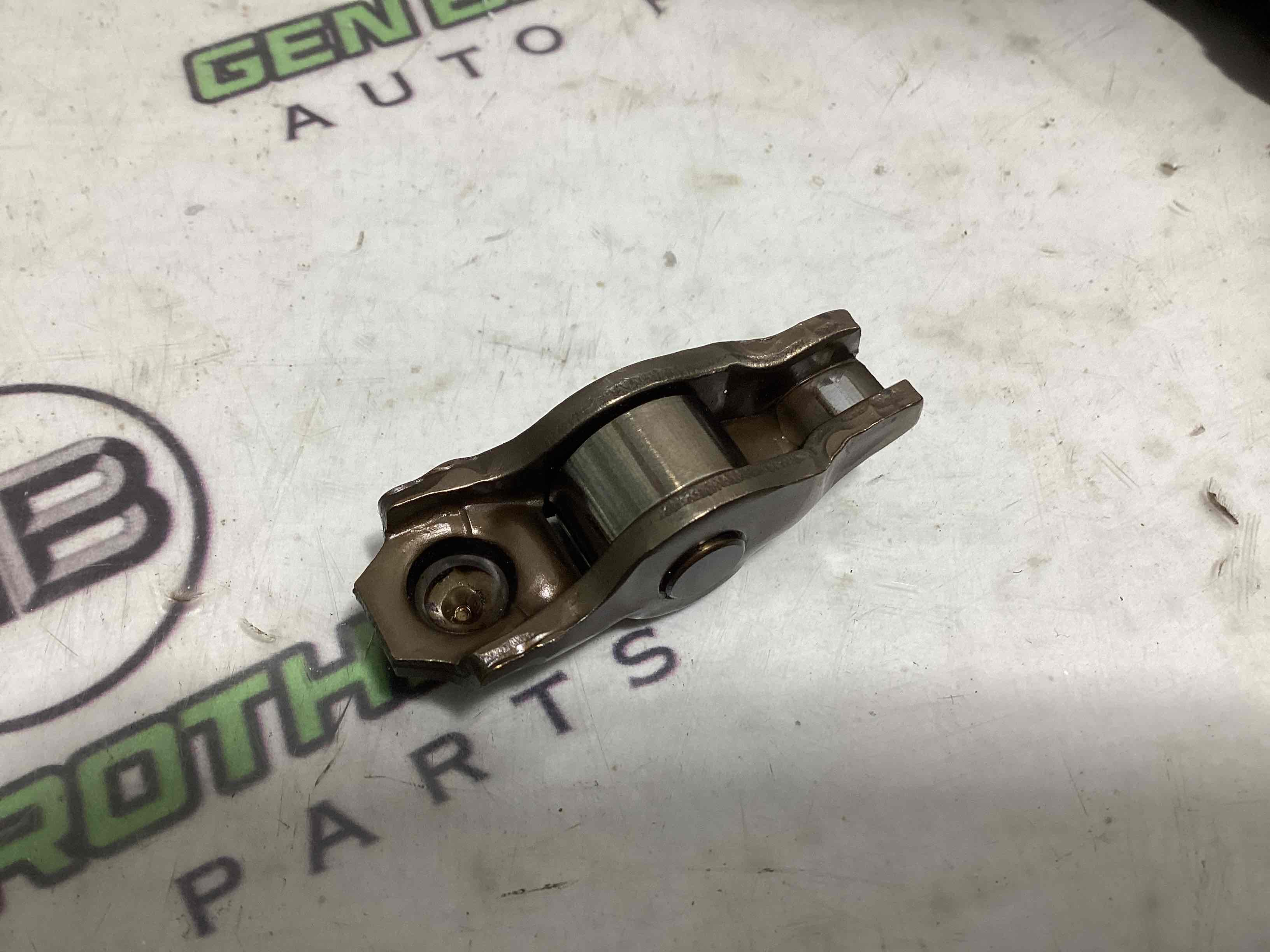 Запчастини двигуна