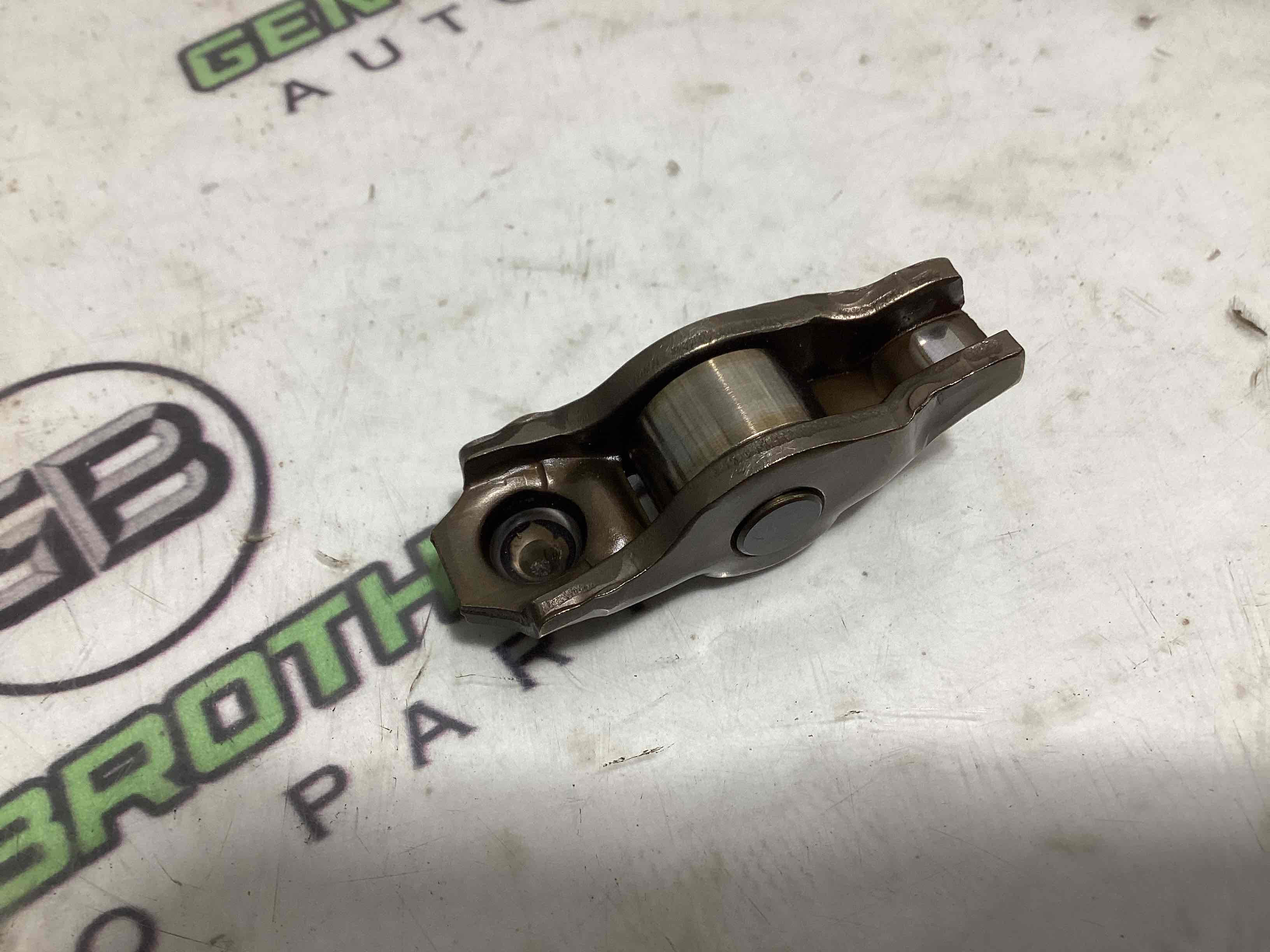 Запчастини двигуна