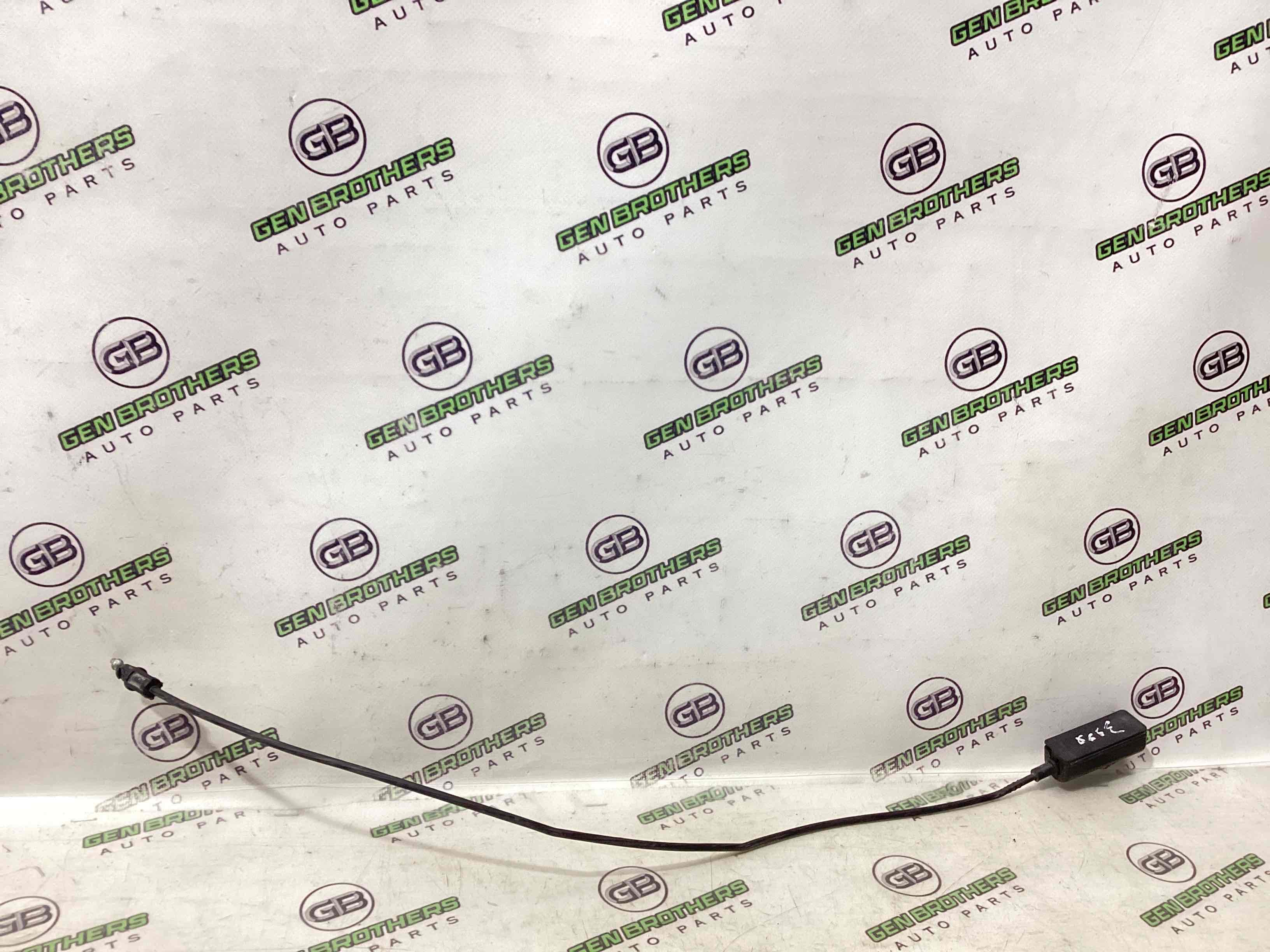 Замок капота, трос капота