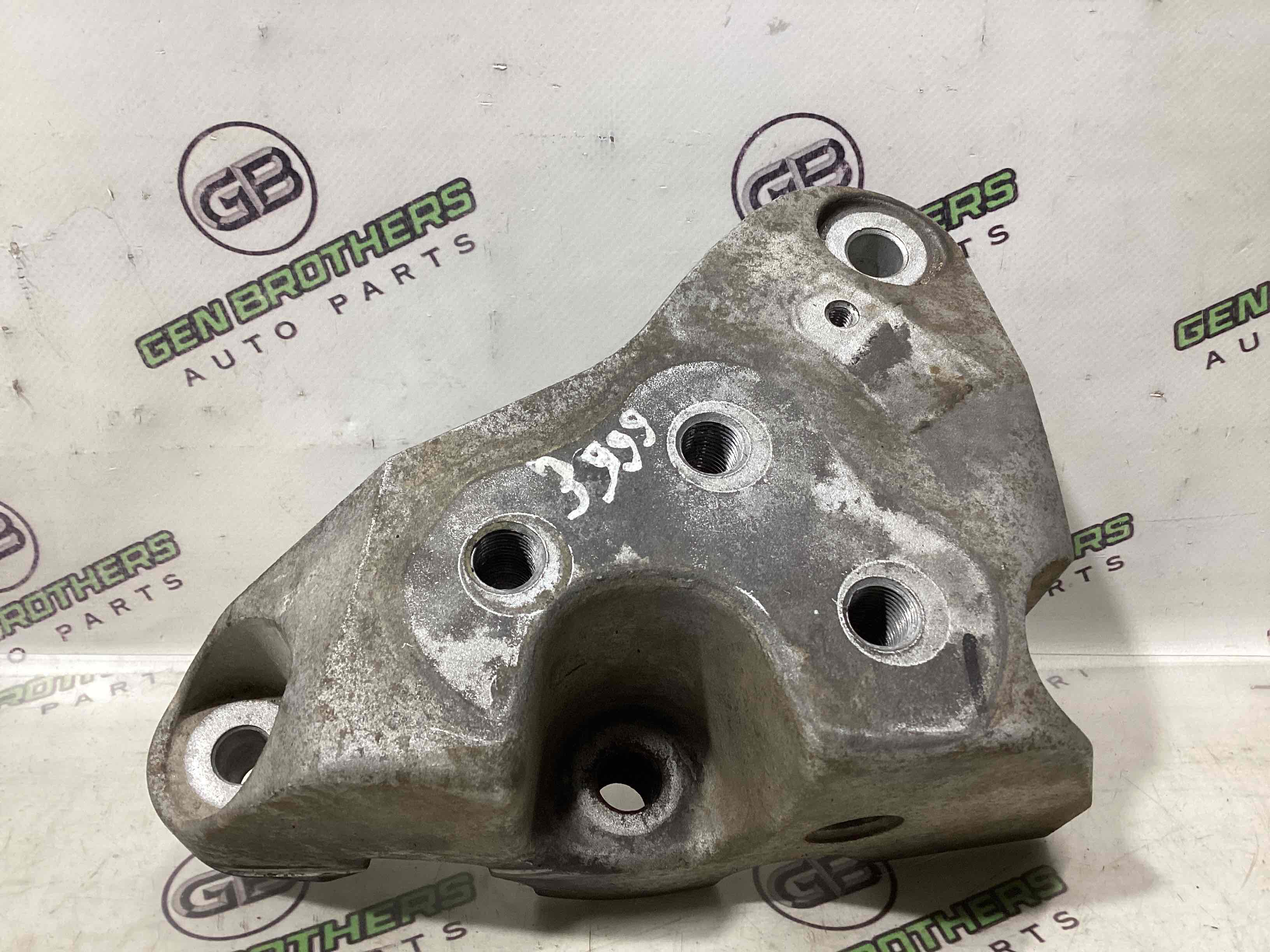 Кронштейн КПП