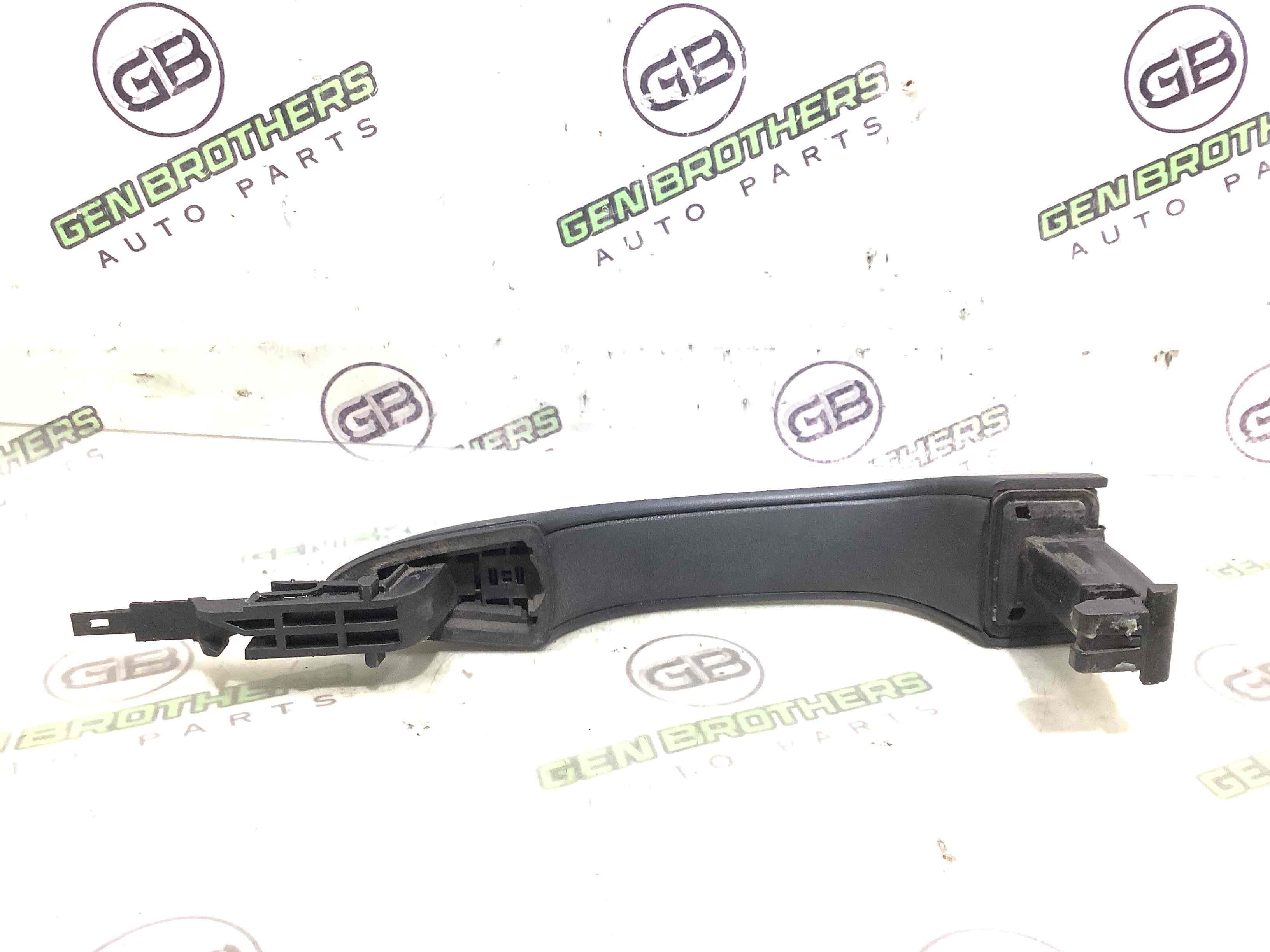 Ручка двері зовнішня