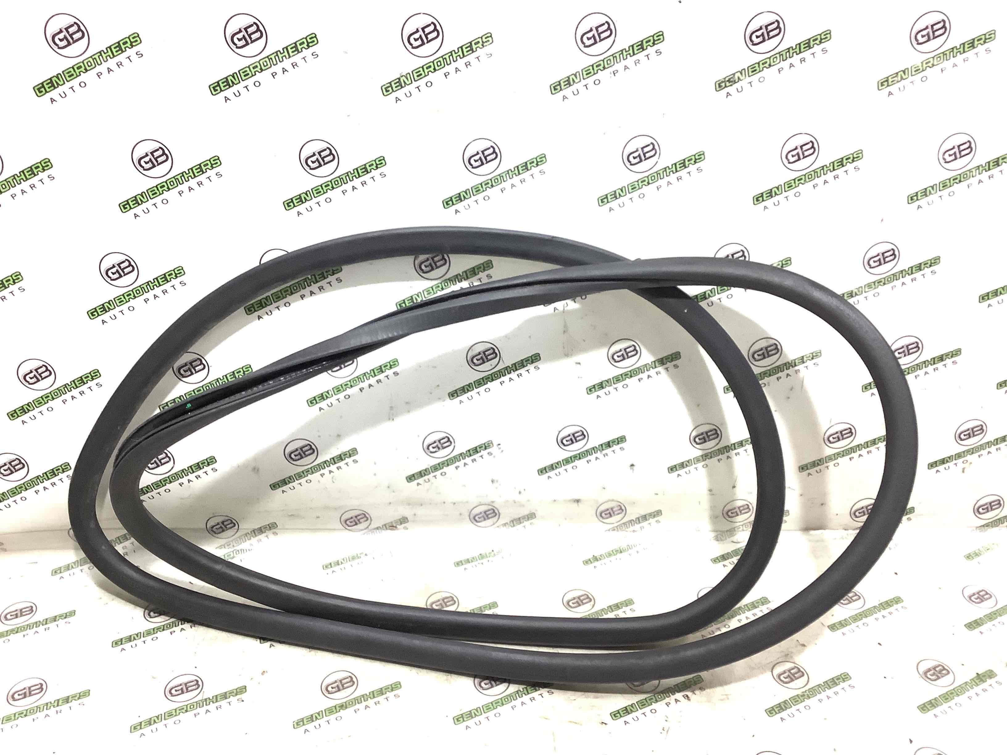 Ущільнювач скла, двері