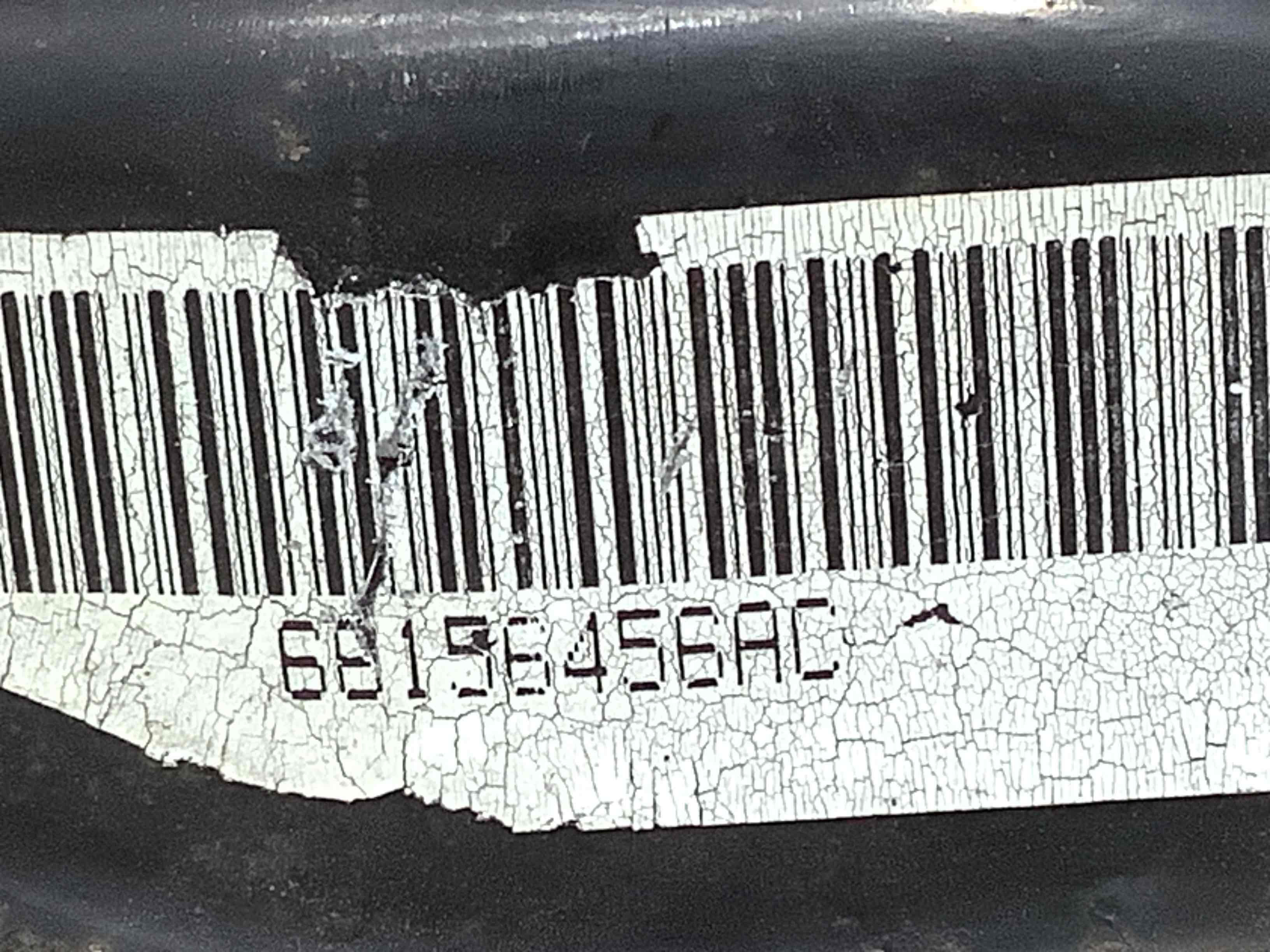 Кронштейн заднього підрамника