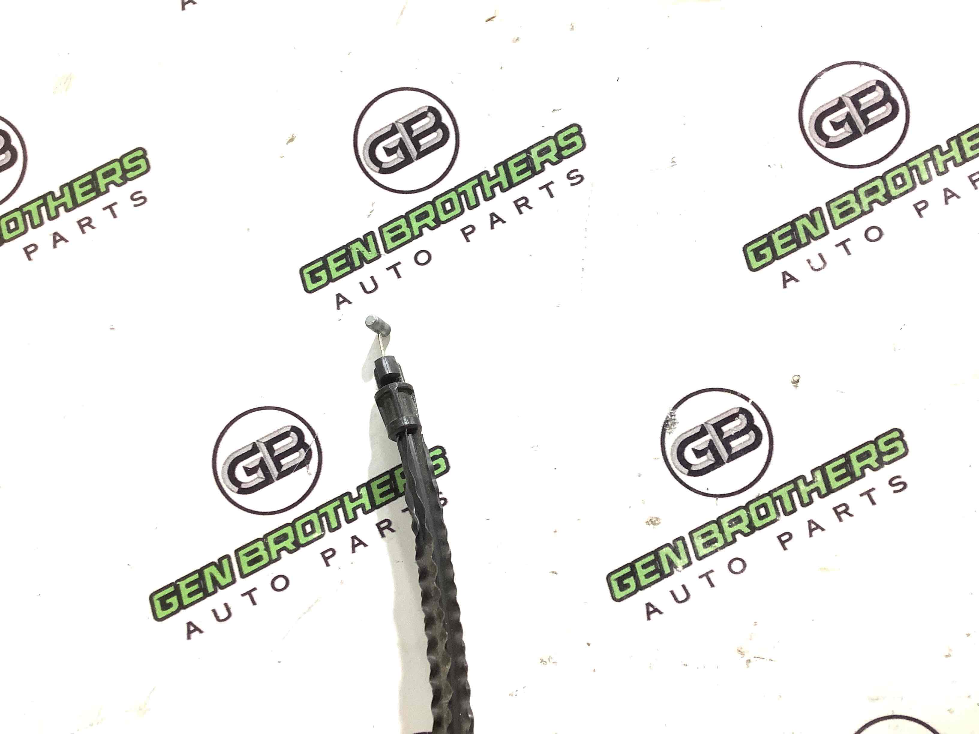 Замок капота, трос капота