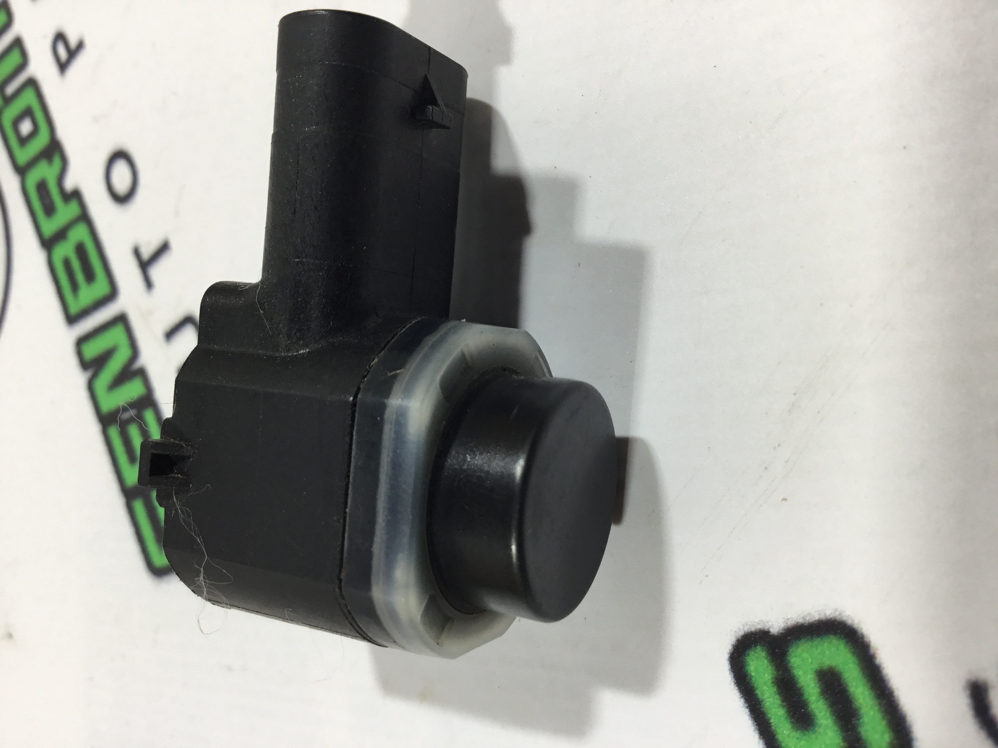 Парктронік, кріплення, корпус