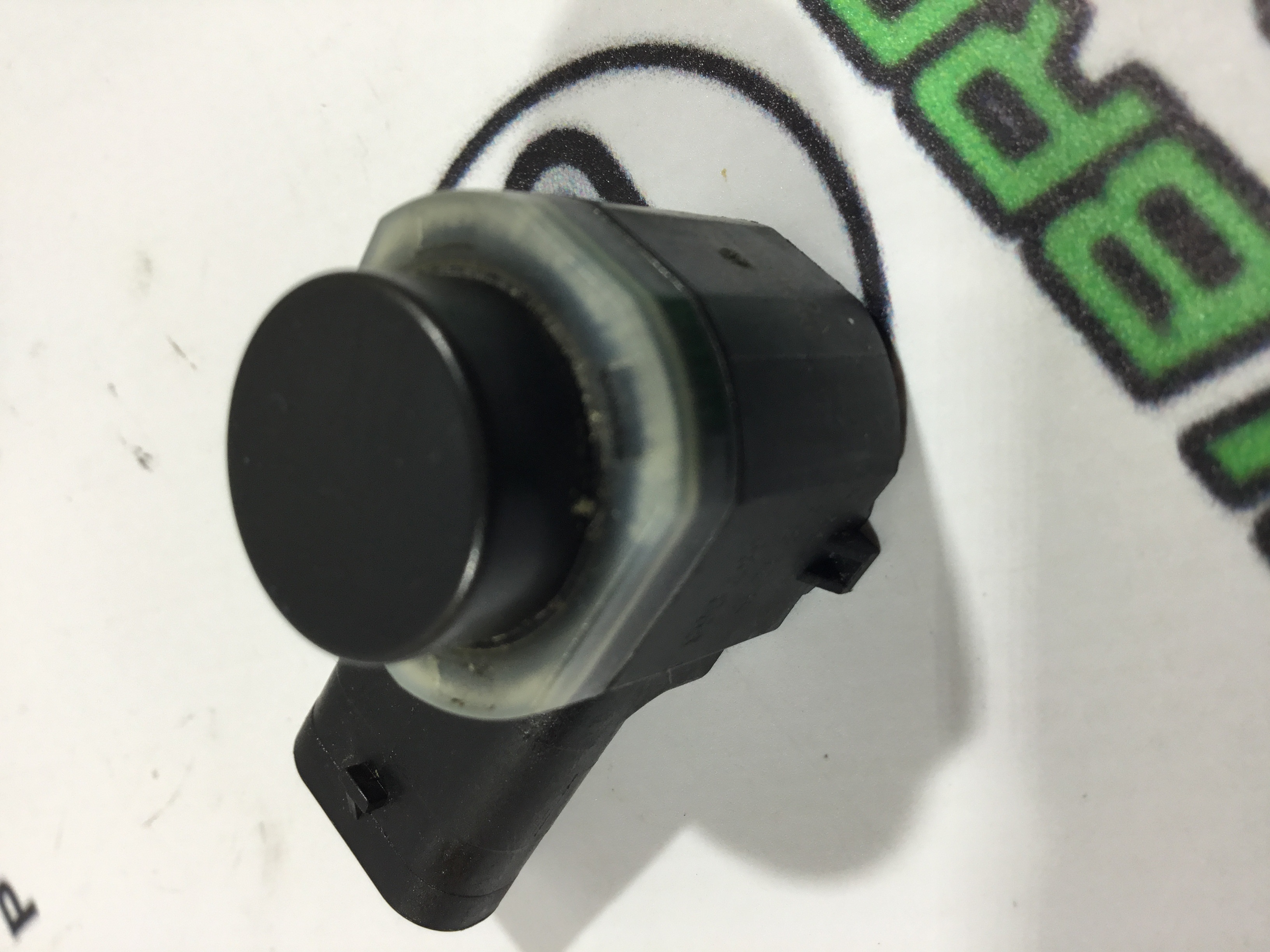 Парктронік, кріплення, корпус