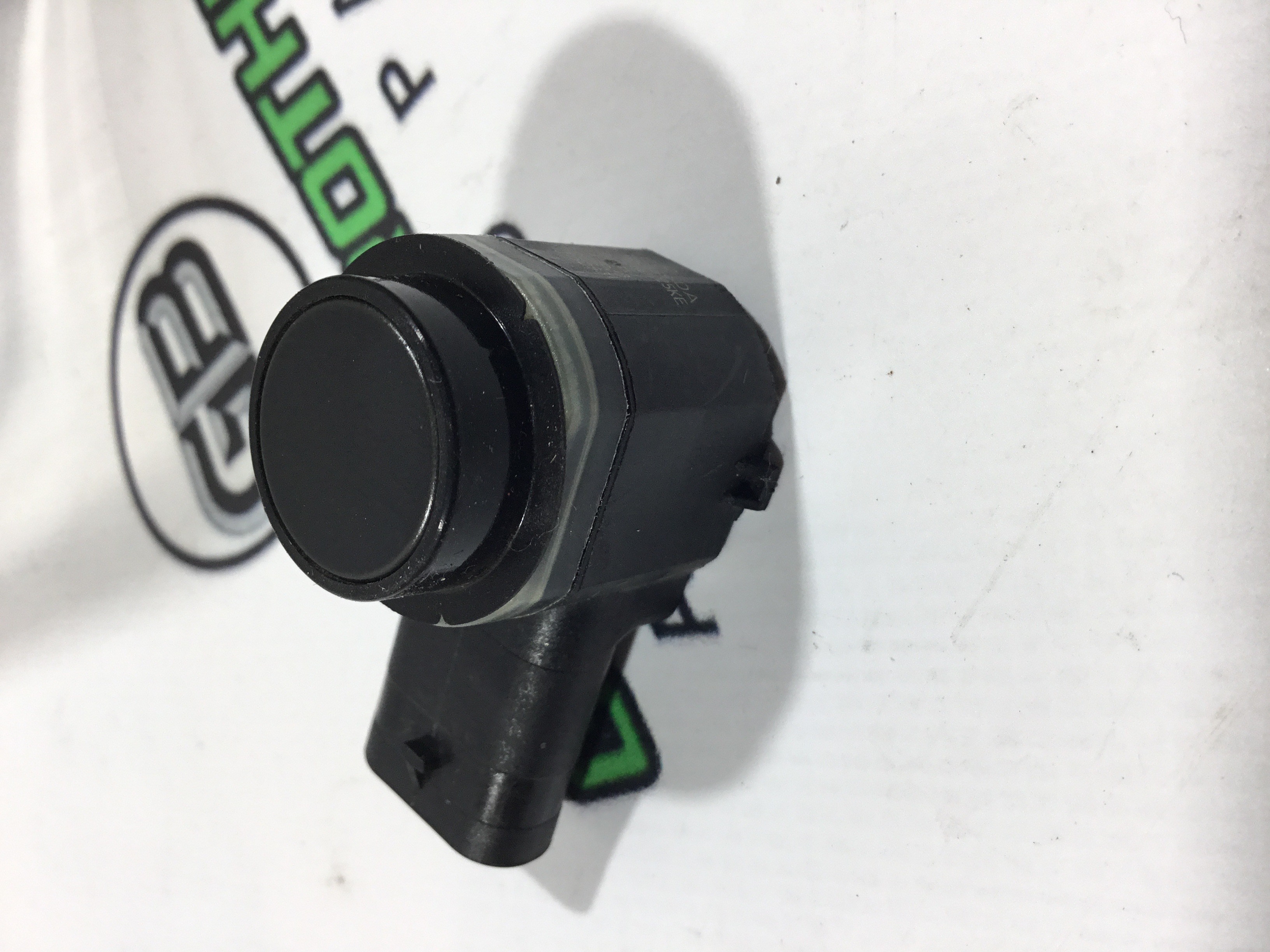 Парктронік, кріплення, корпус