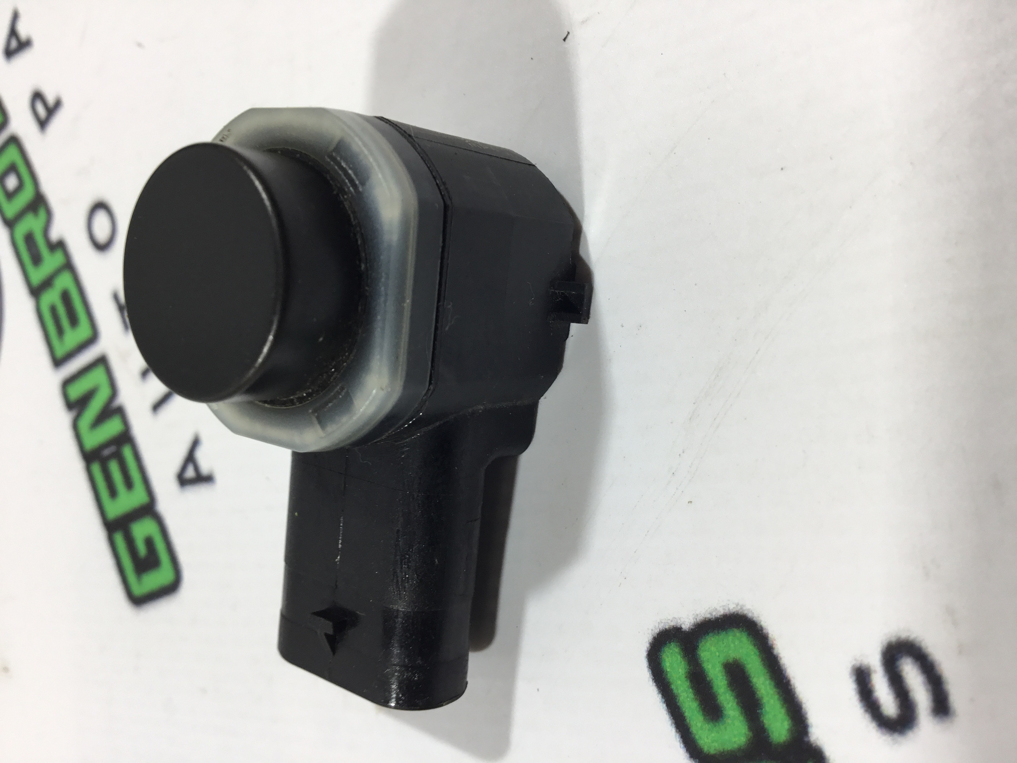 Парктронік, кріплення, корпус