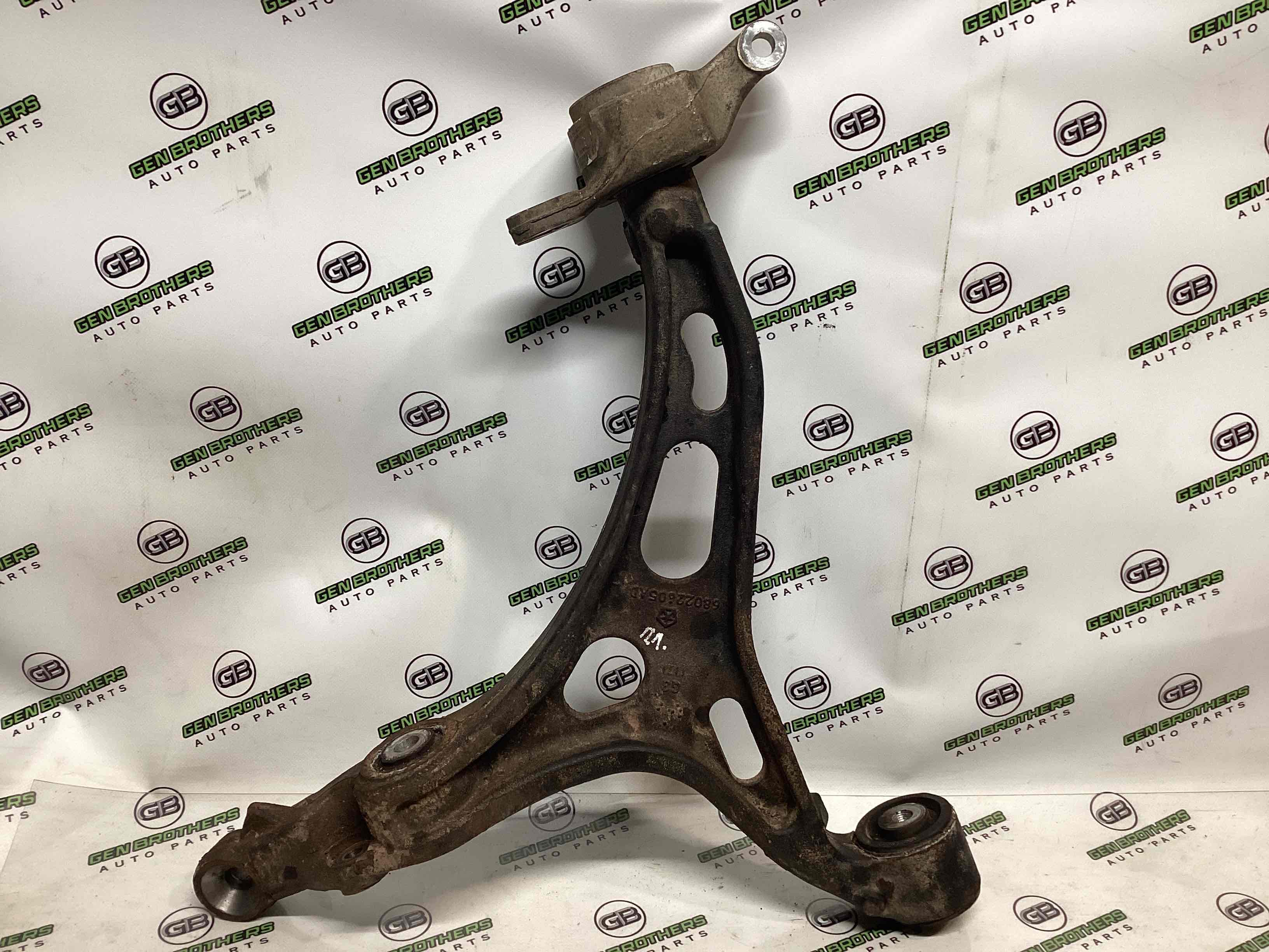 Важіль передній лівий