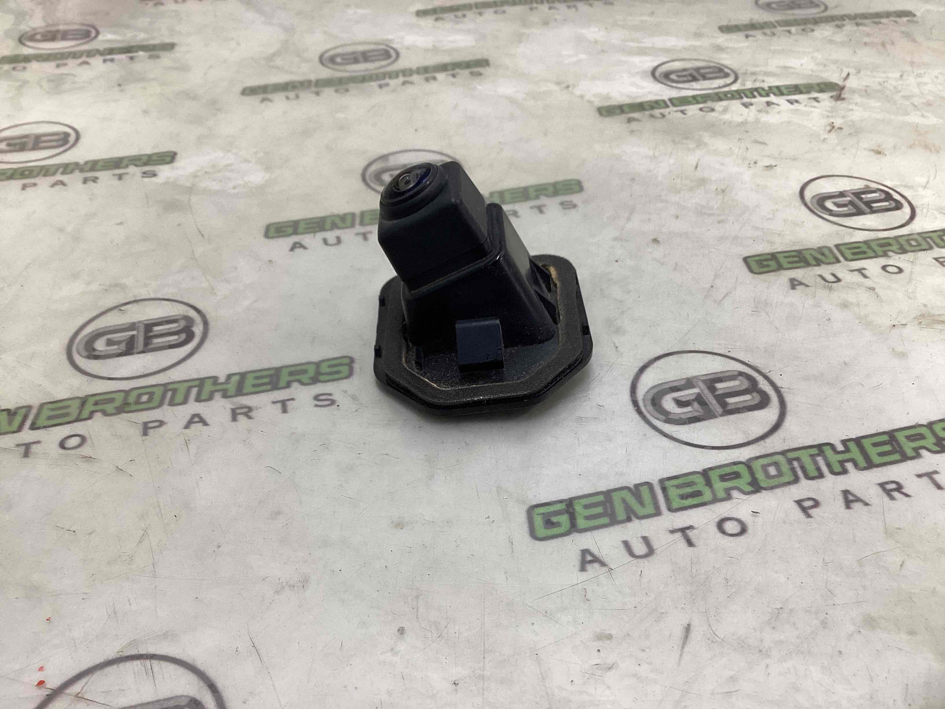 Камера, кріплення камери, корпус