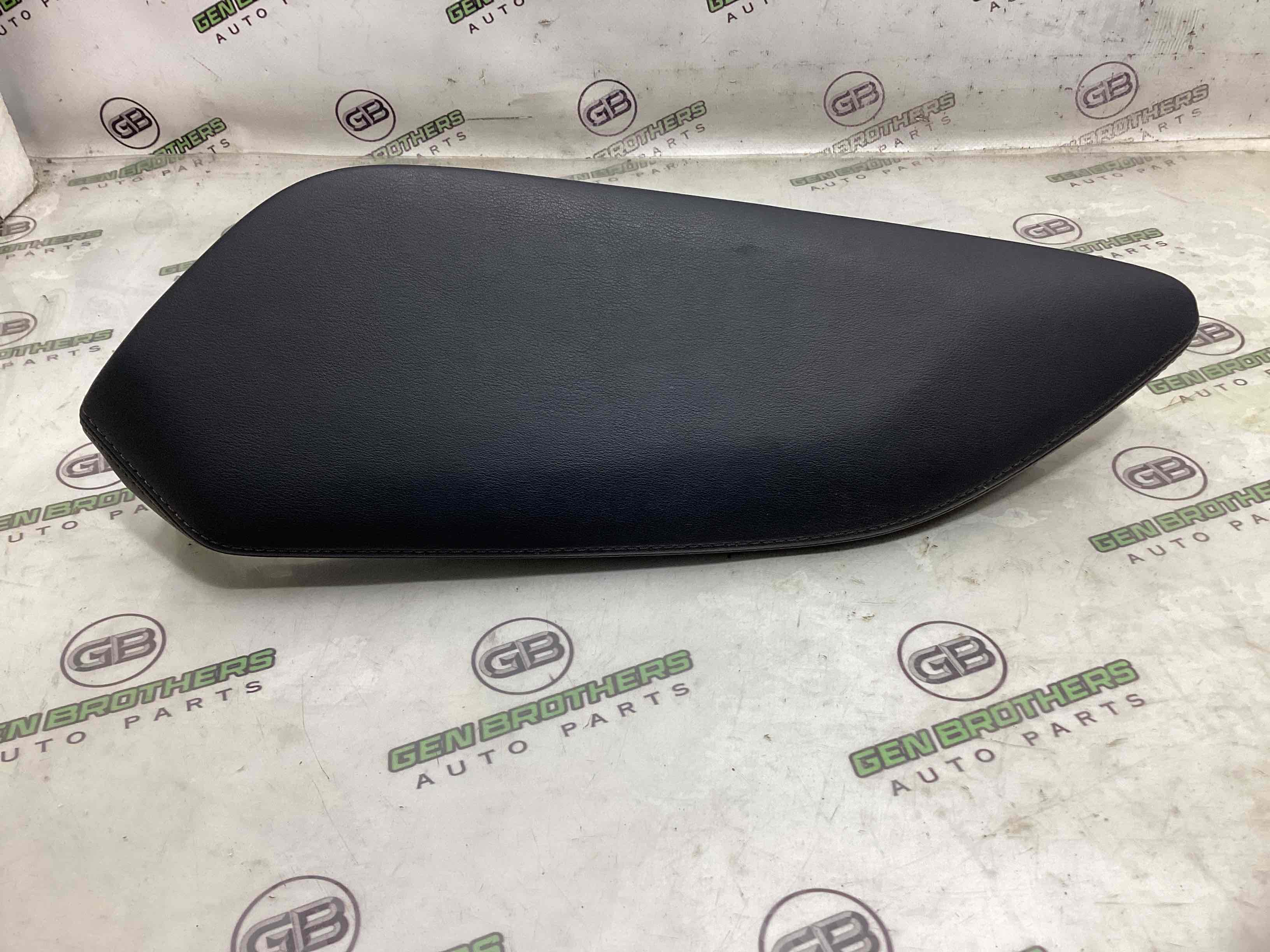 Оздоблення центральної консолі