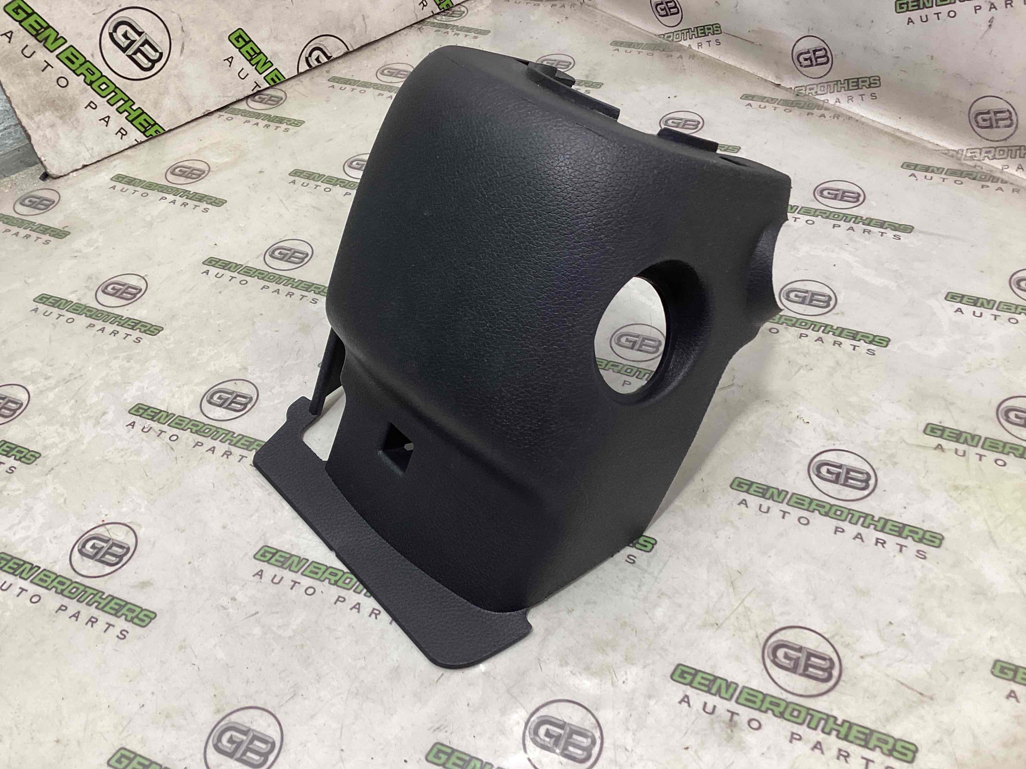 Оздоблення керма та кермової колонки