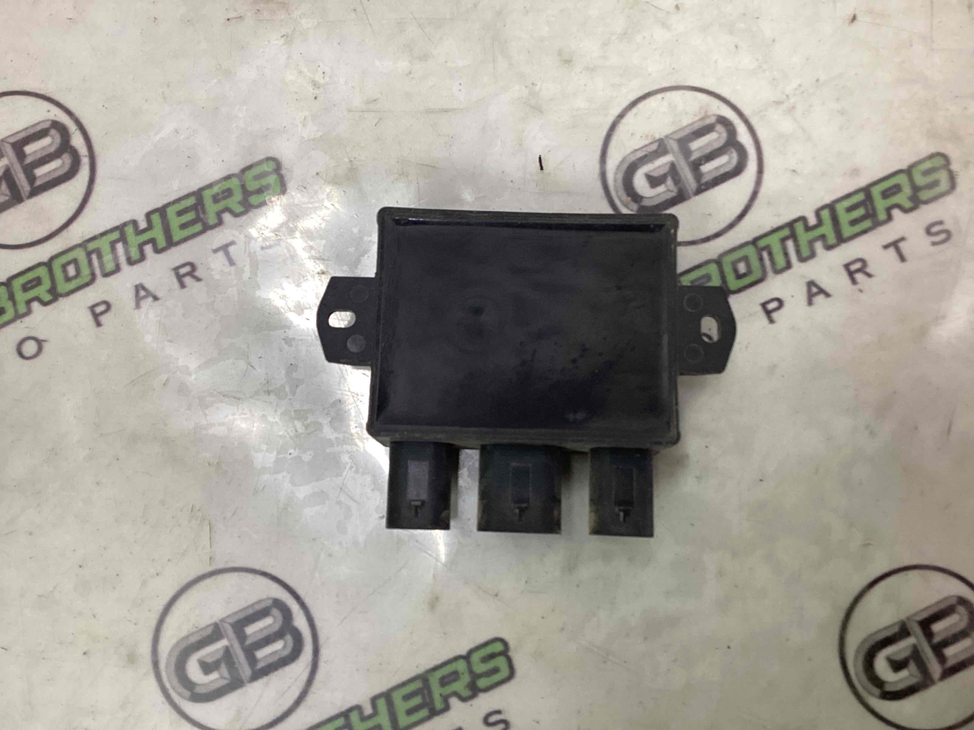 Блок керування кришкою багажника