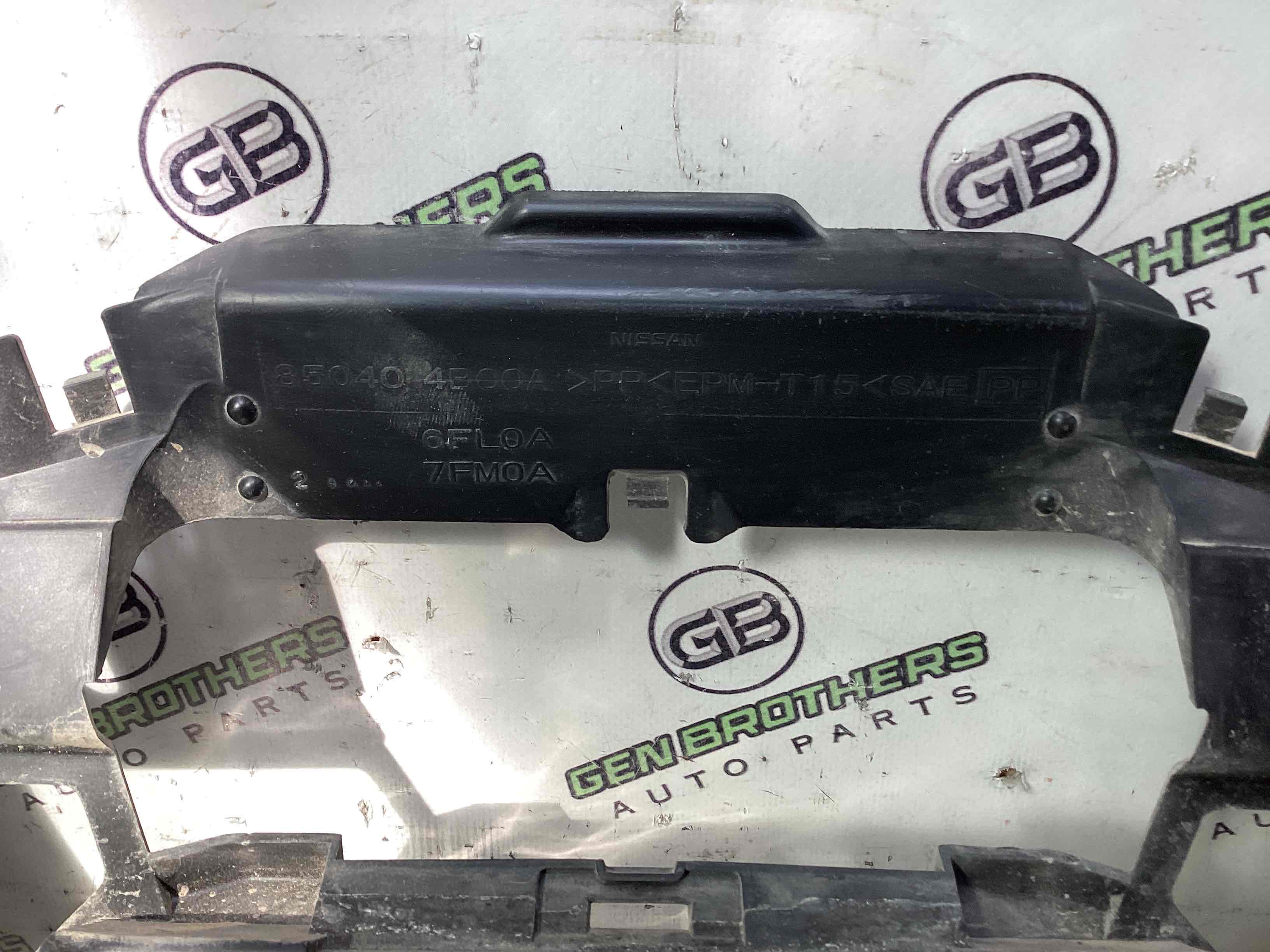 Кріплення, кронштейн