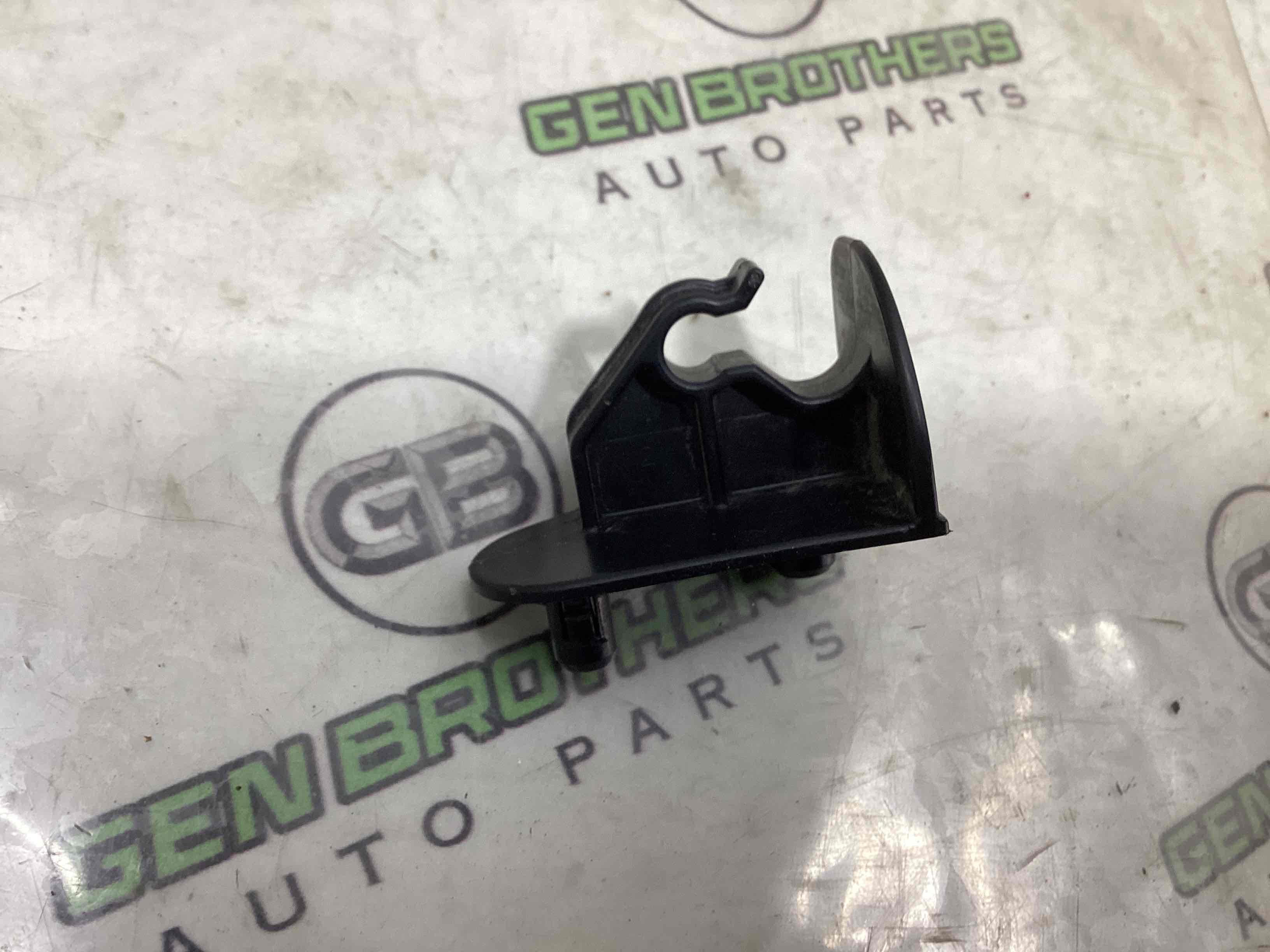 Кріплення, кронштейн