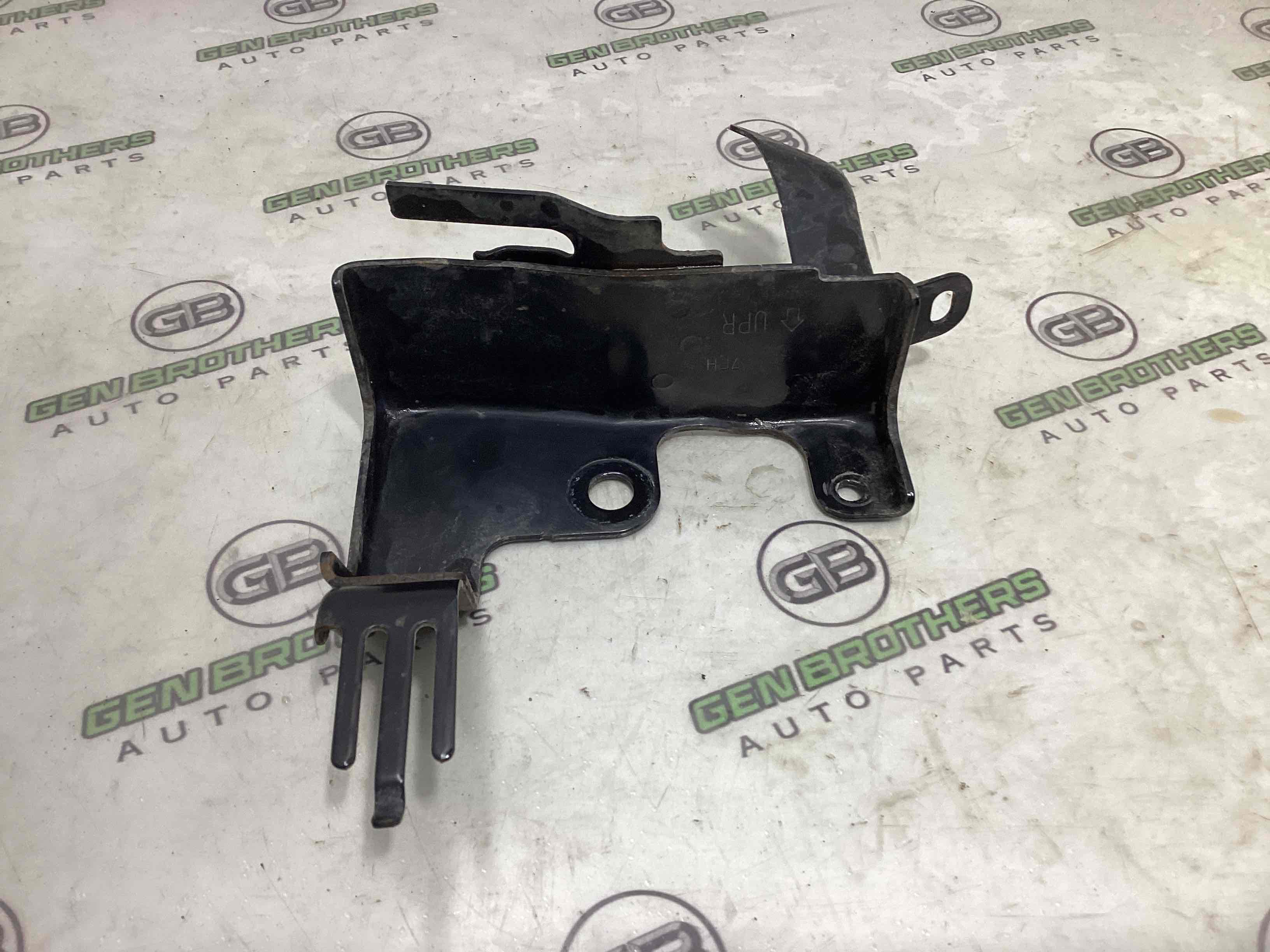 Кріплення, кронштейн