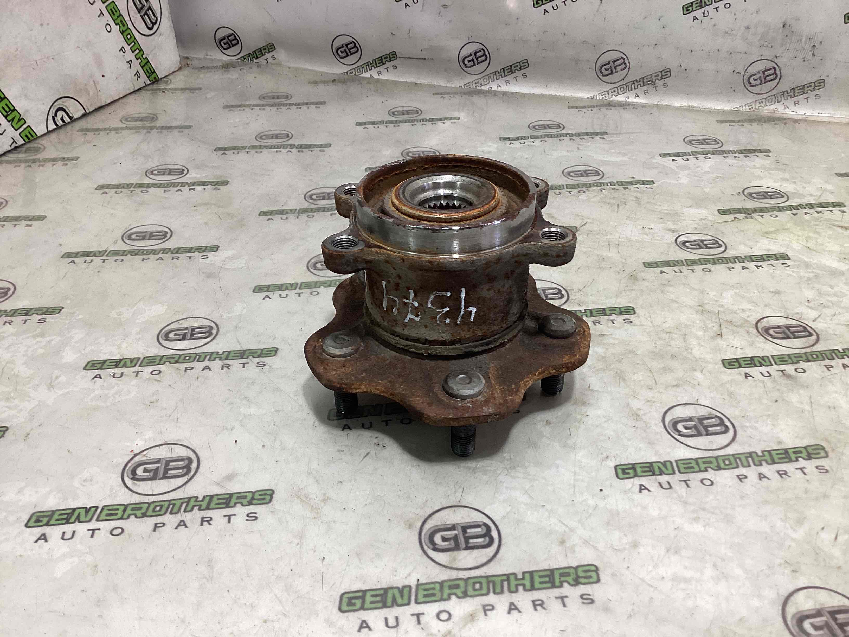 Ступиця задня