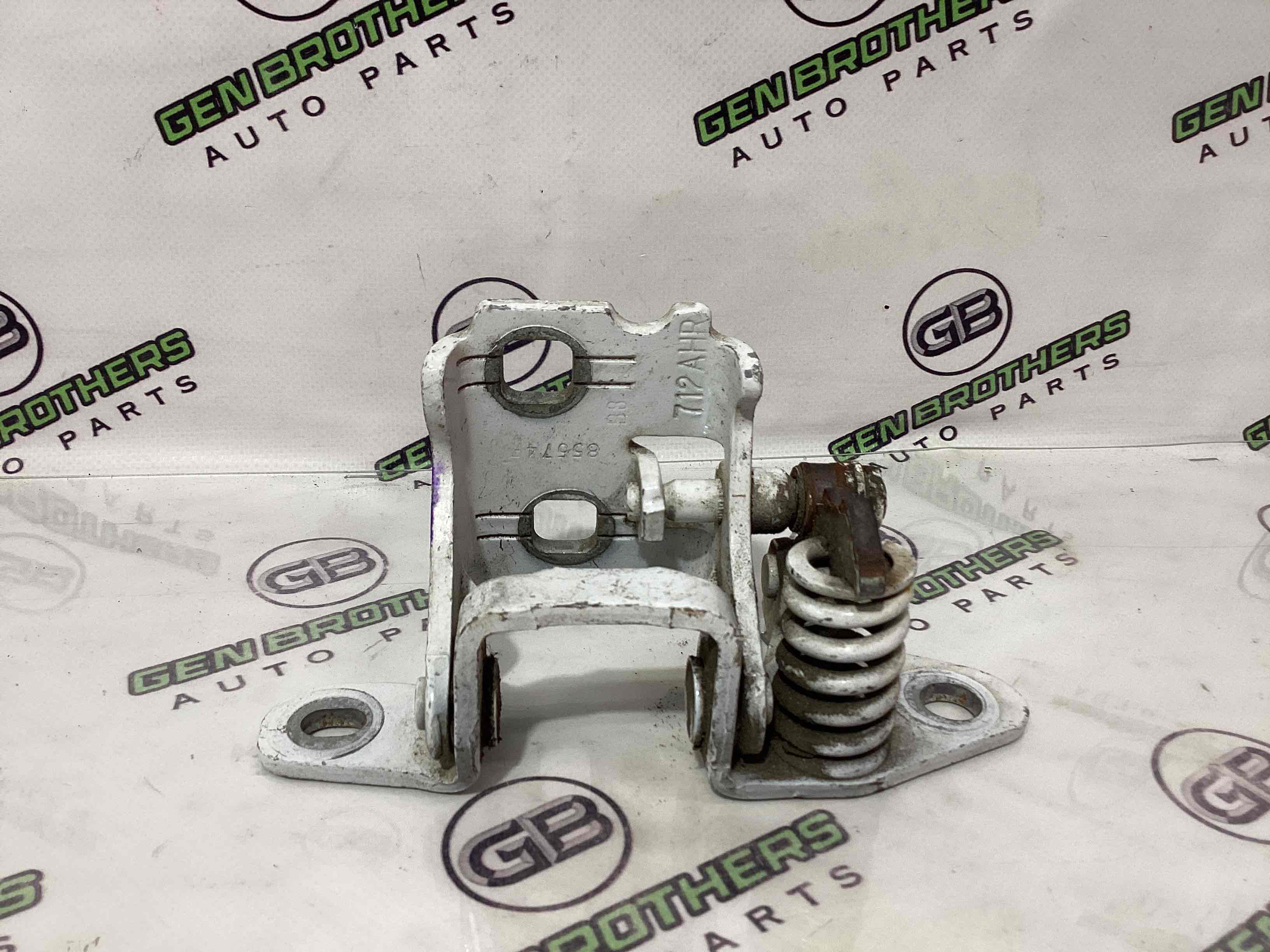 Петля двері, замок двері