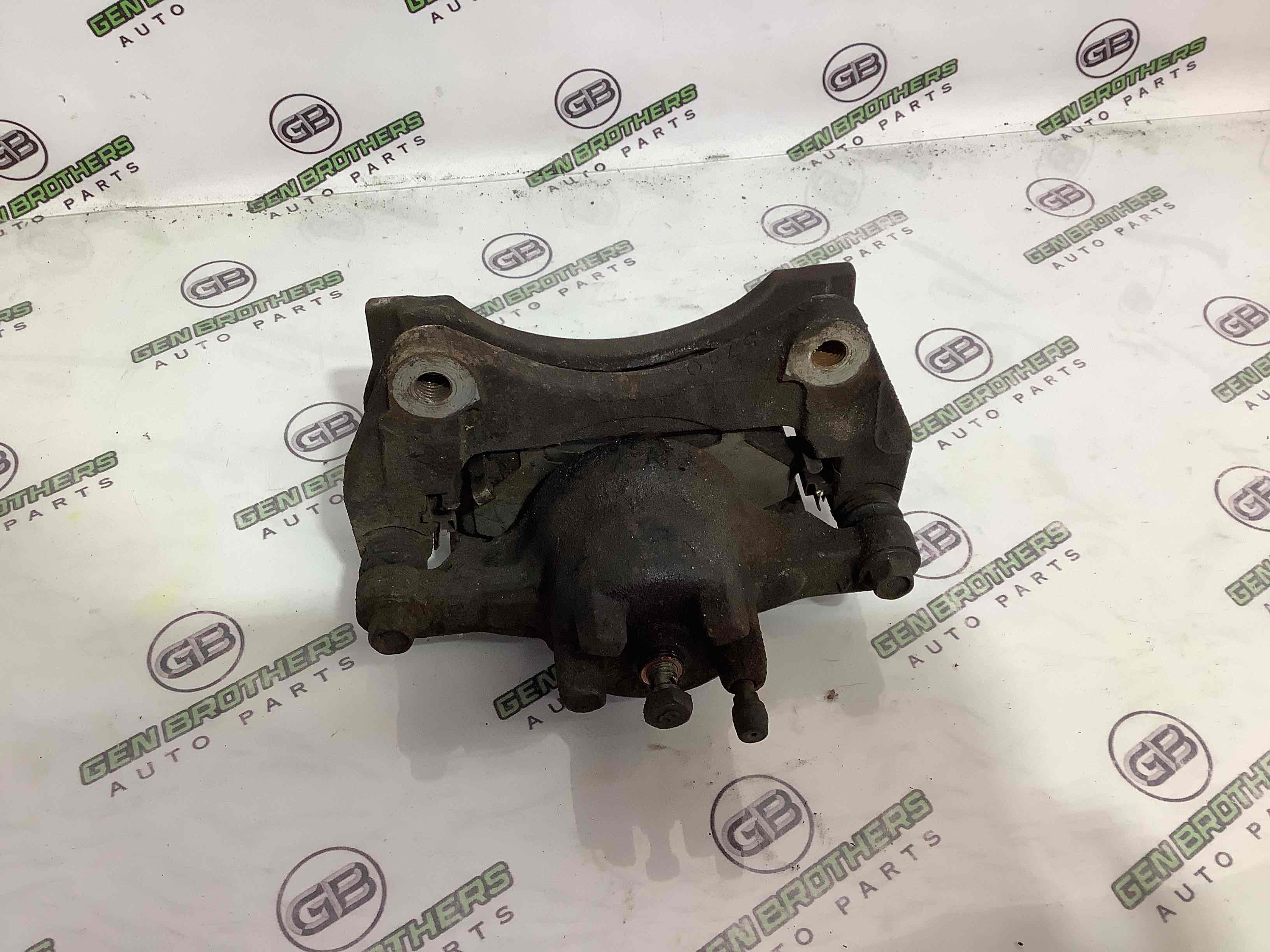 Супорт передній лівий