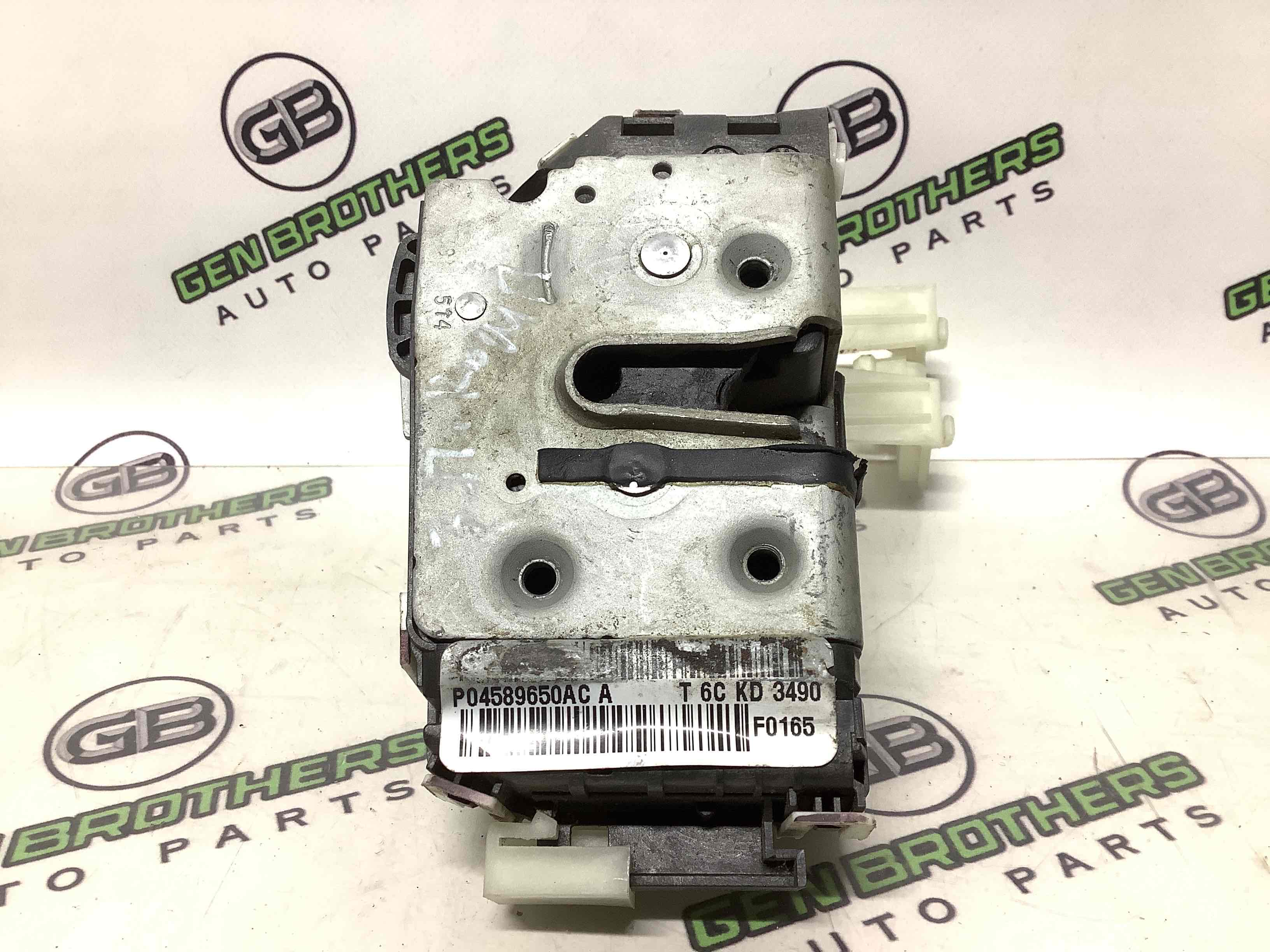 Замок дверей задньої правої