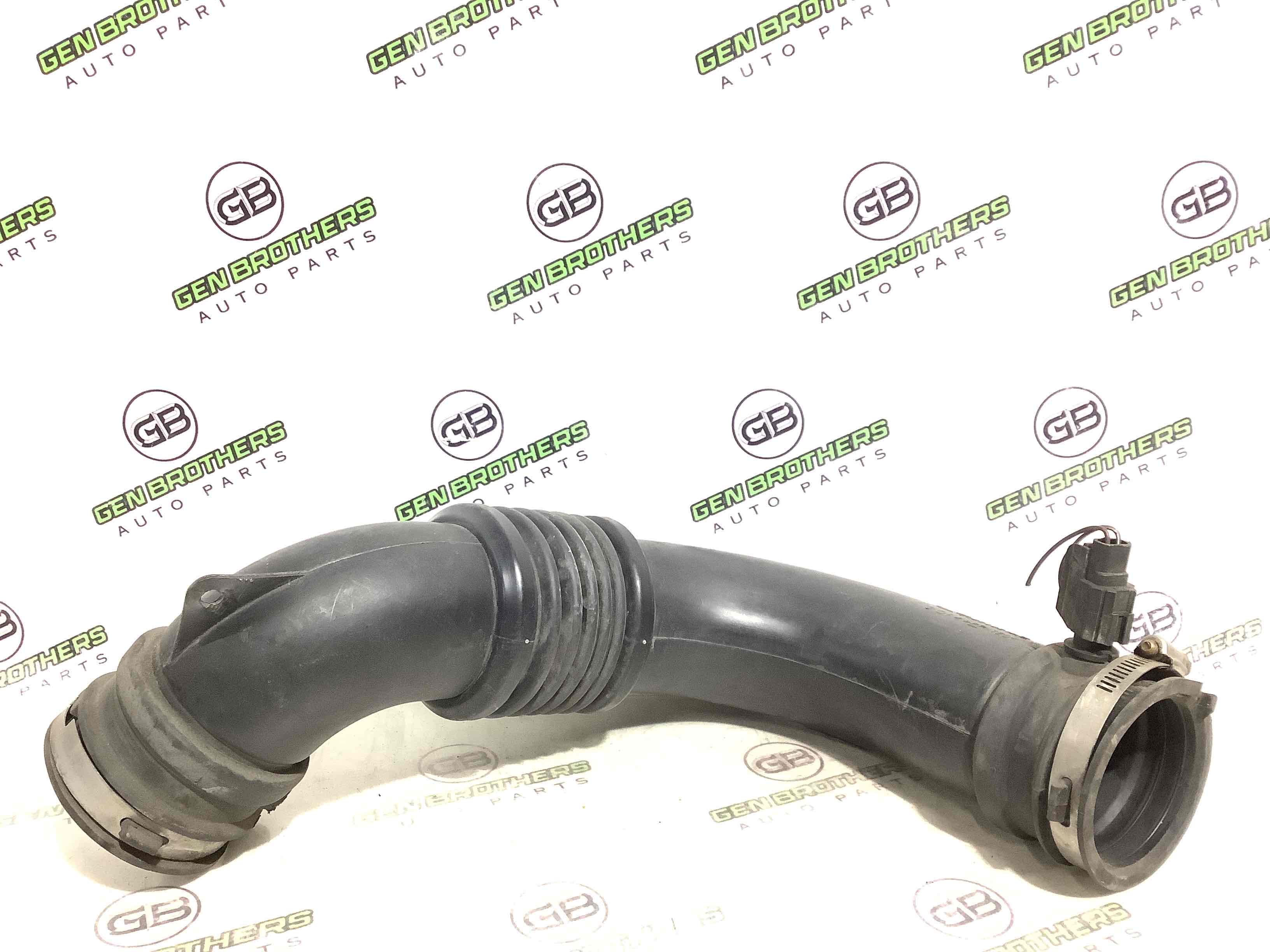 Патрубок повітряного фільтра