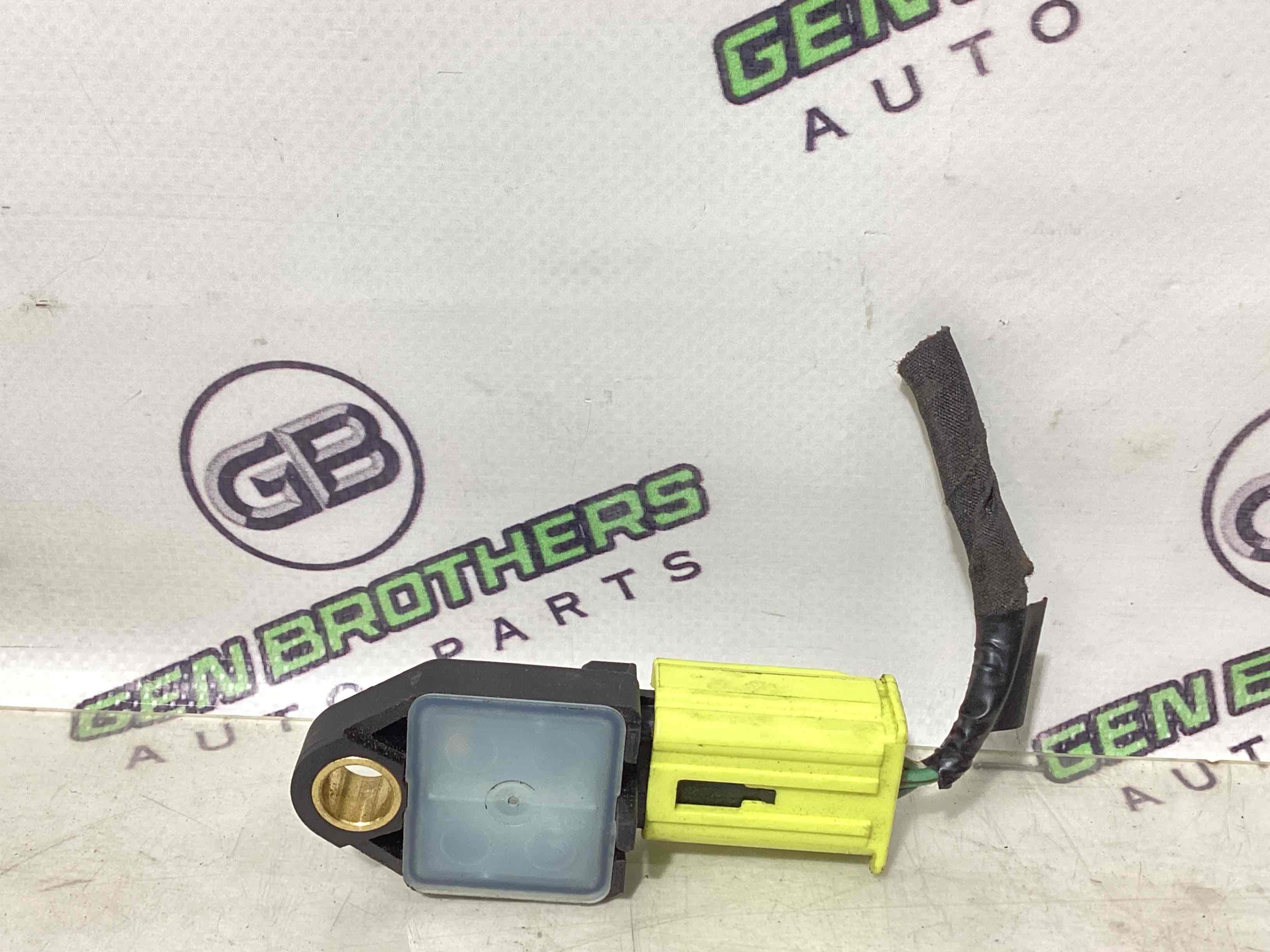 Датчик удару Airbag бічний