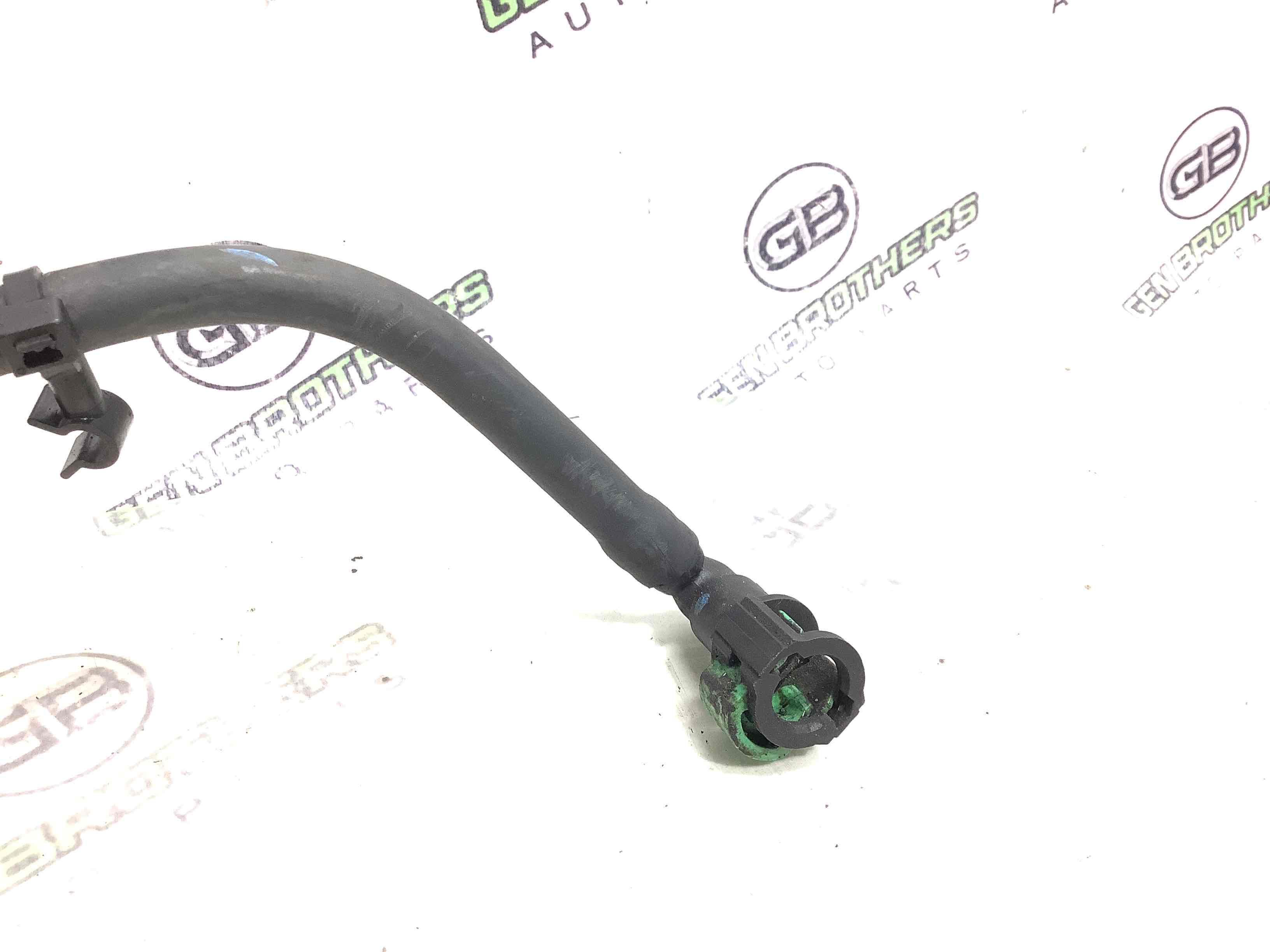 Трубка паливна