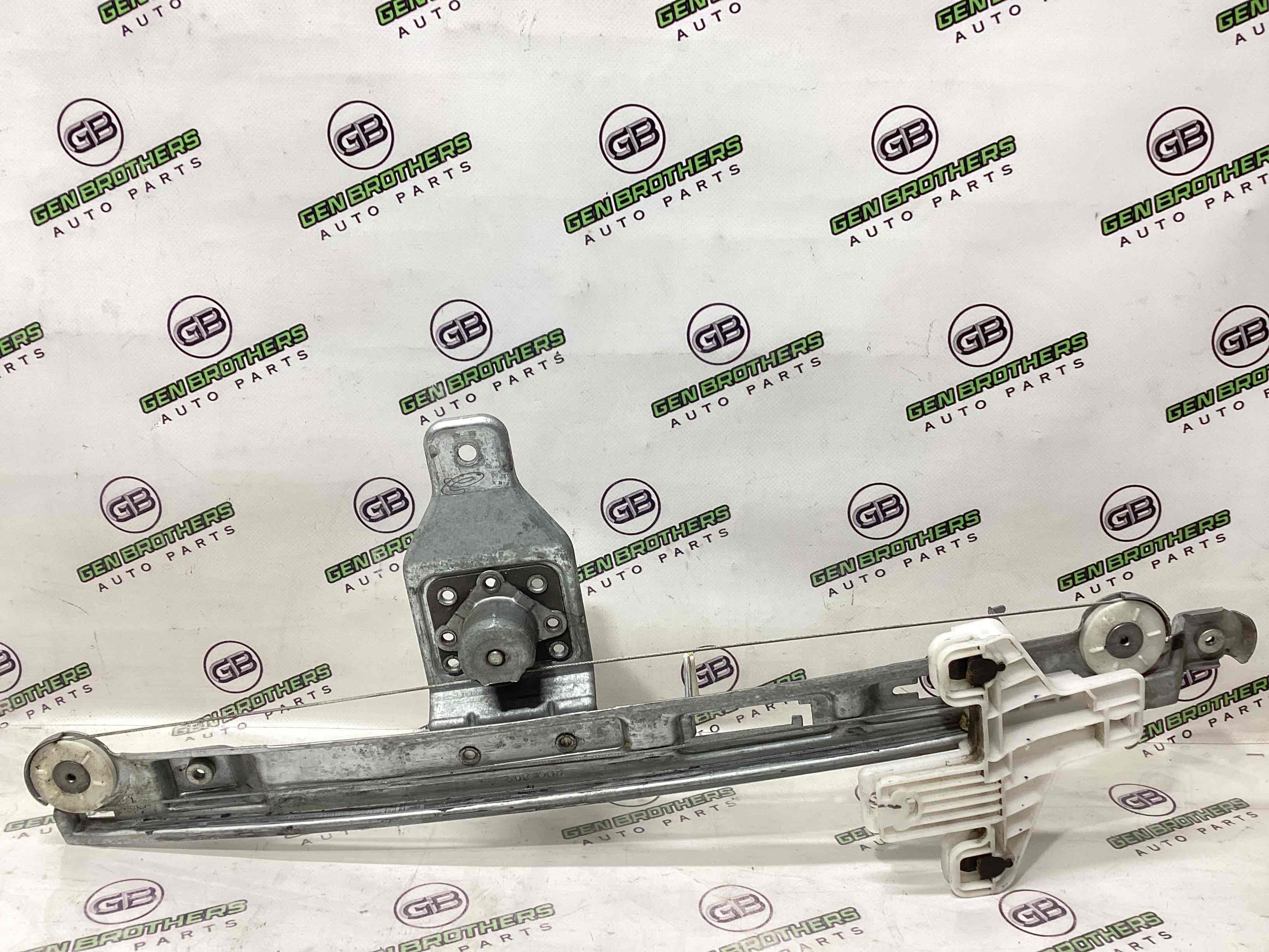 Склопідйомник задній правий