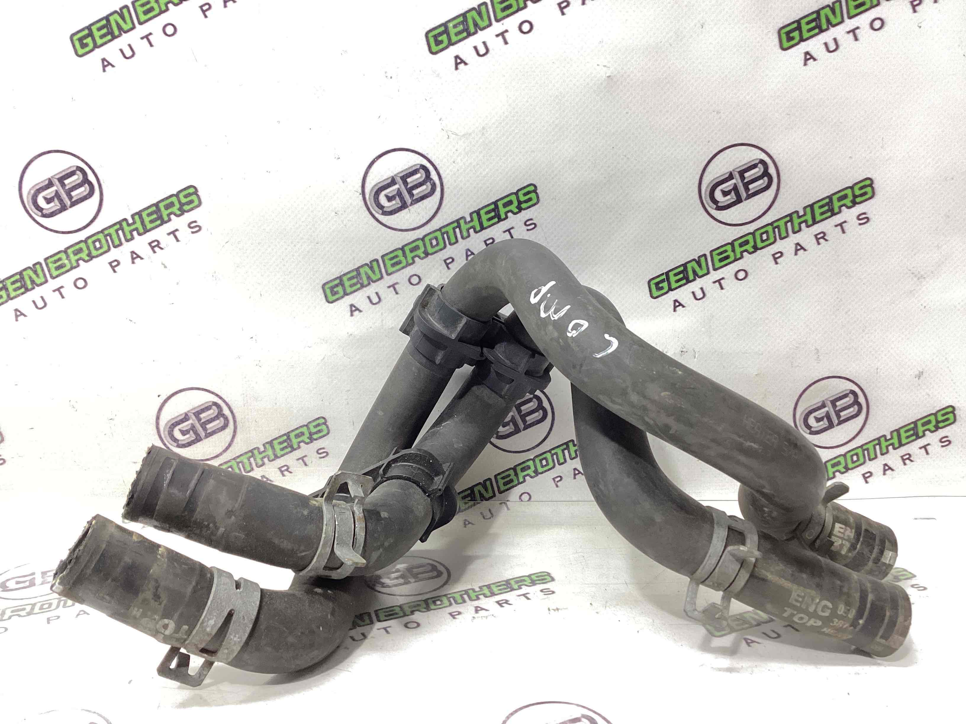 Патрубок трубопровід, шланг