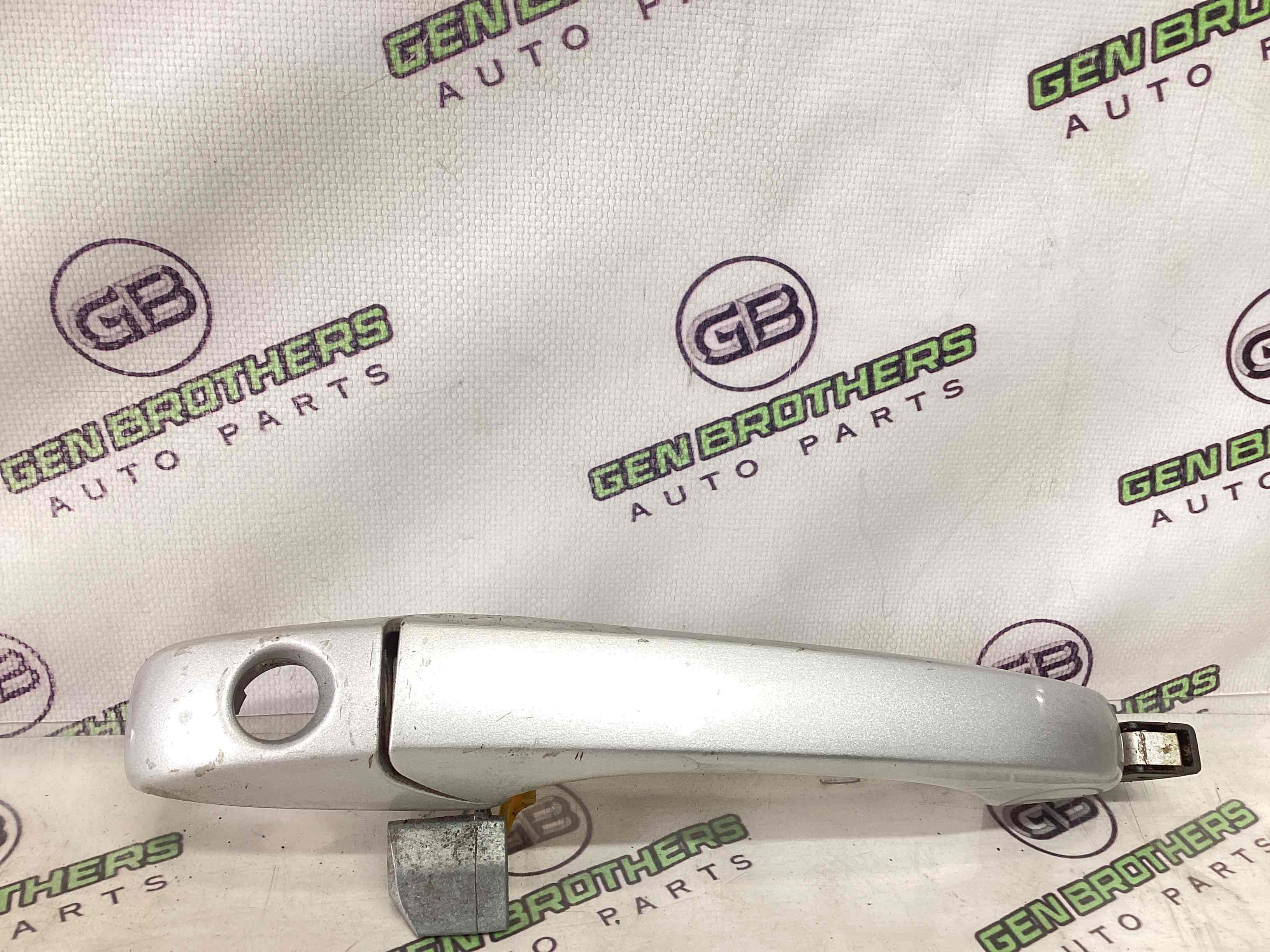 Ручка двері зовнішня