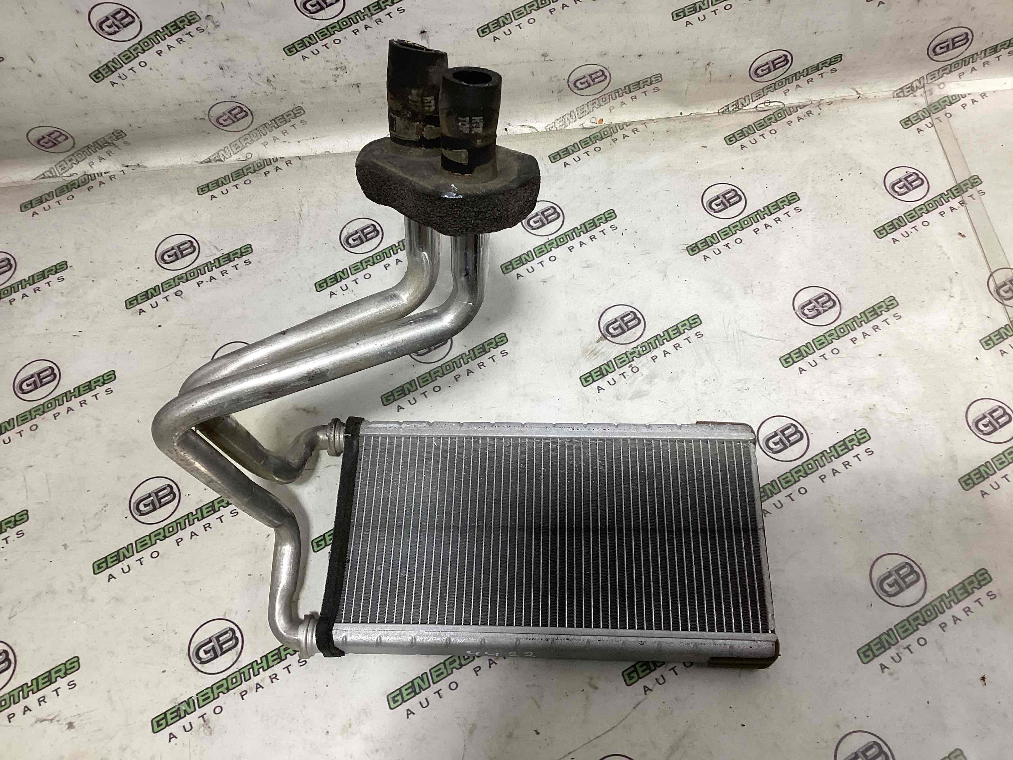 Радіатор обігрівача пічки