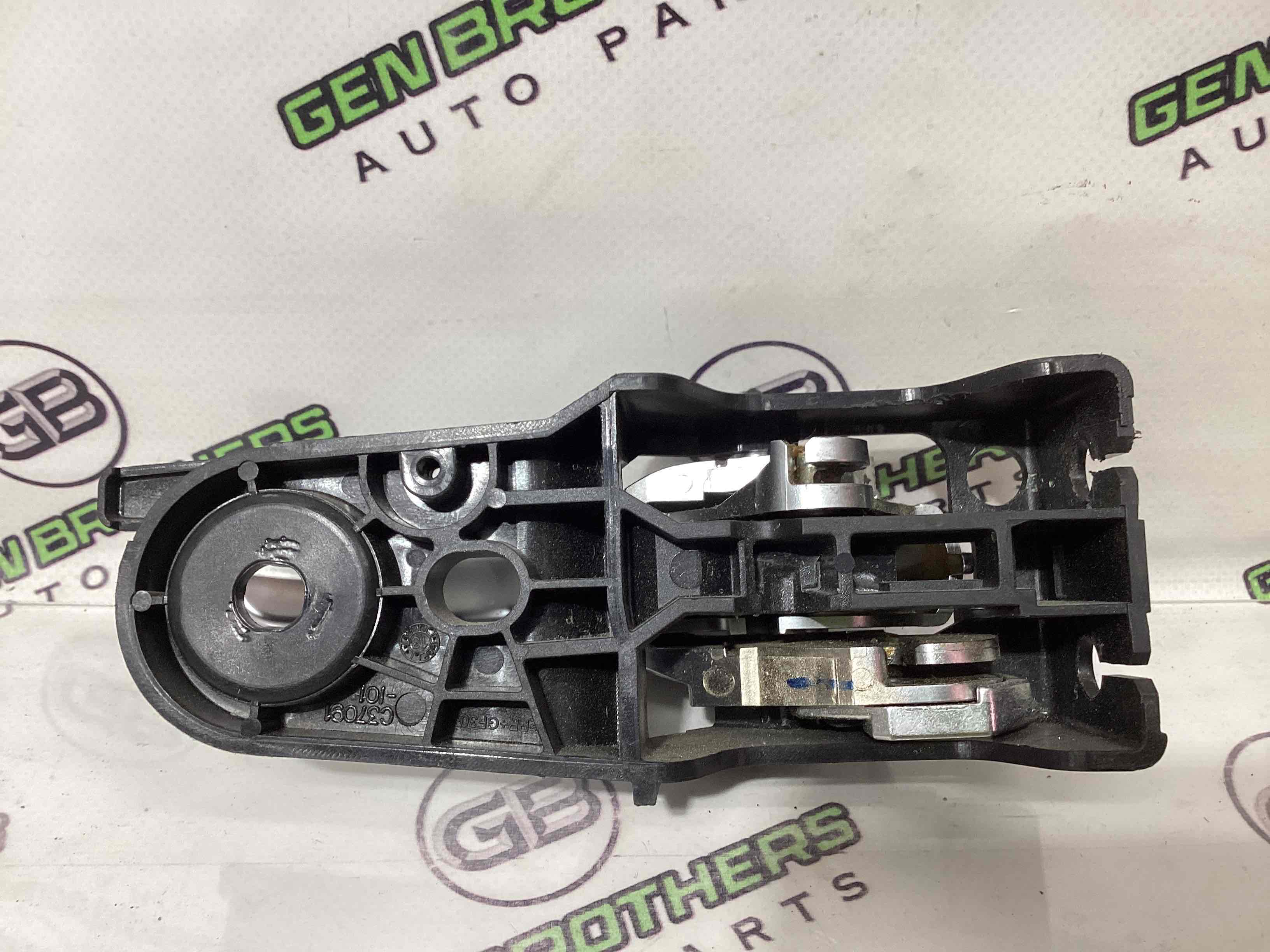 Ручка дверей салону внутрішня, поручень