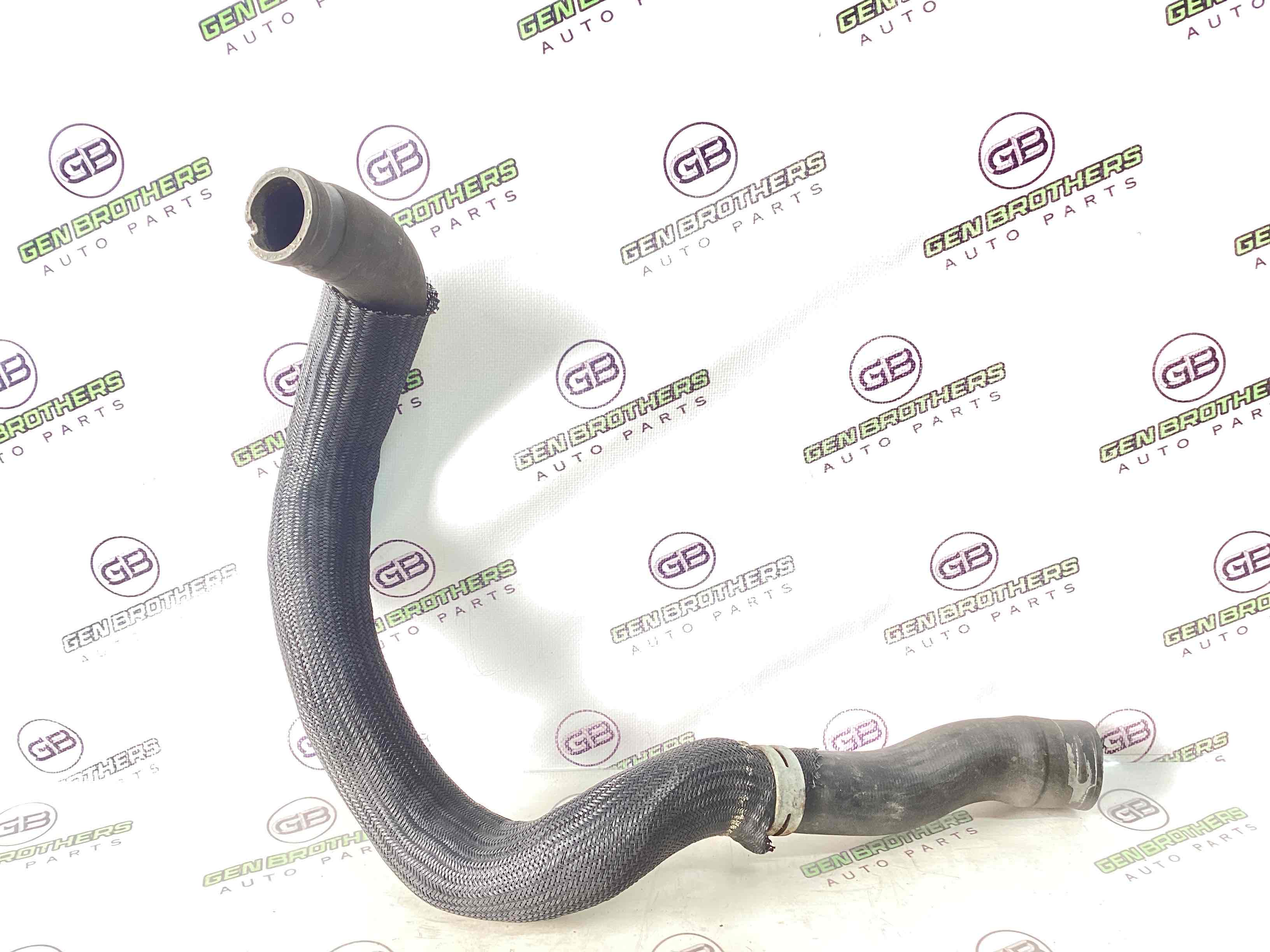 Патрубок радіаторів