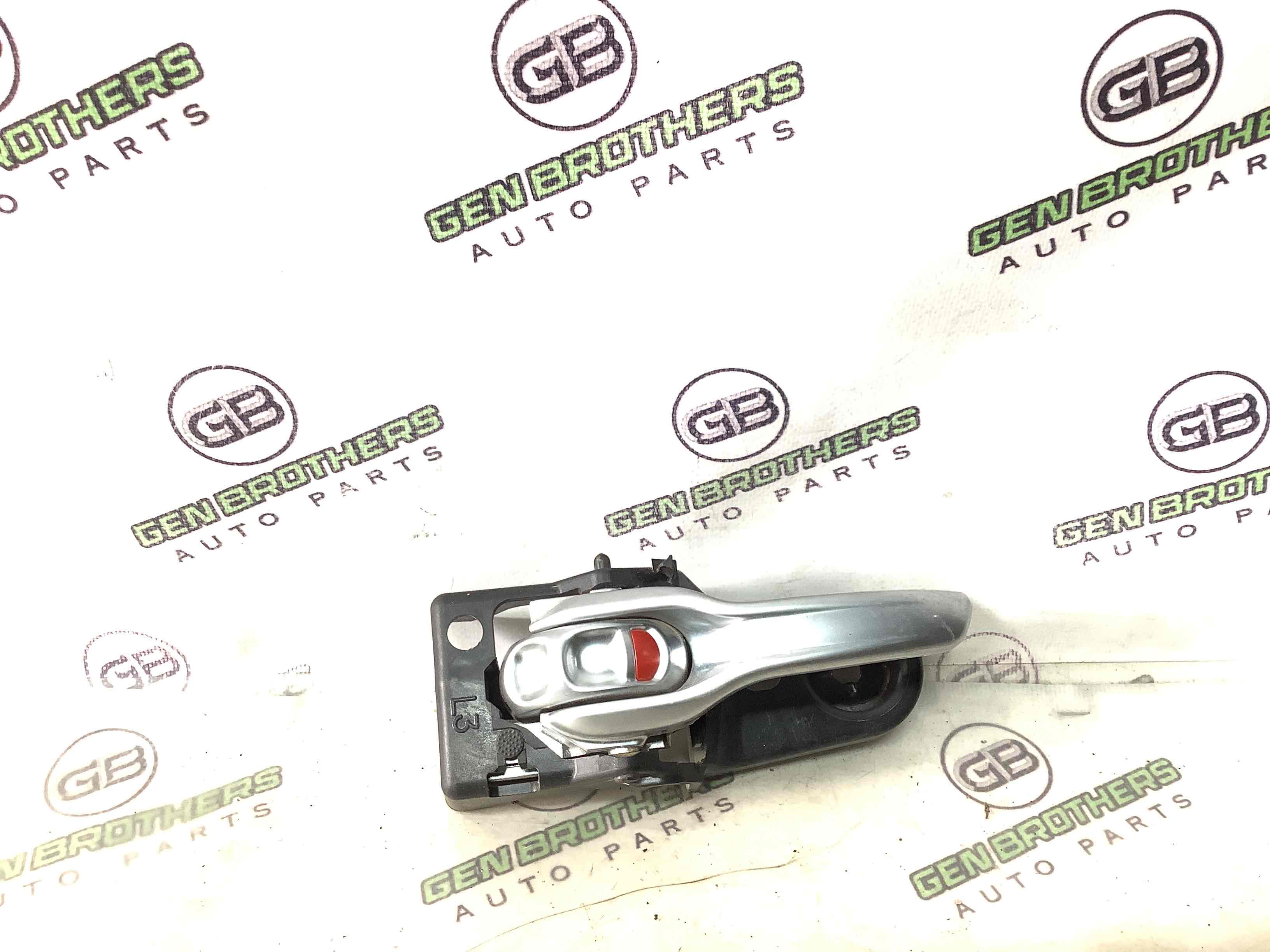 Ручка дверей салону внутрішня, поручень