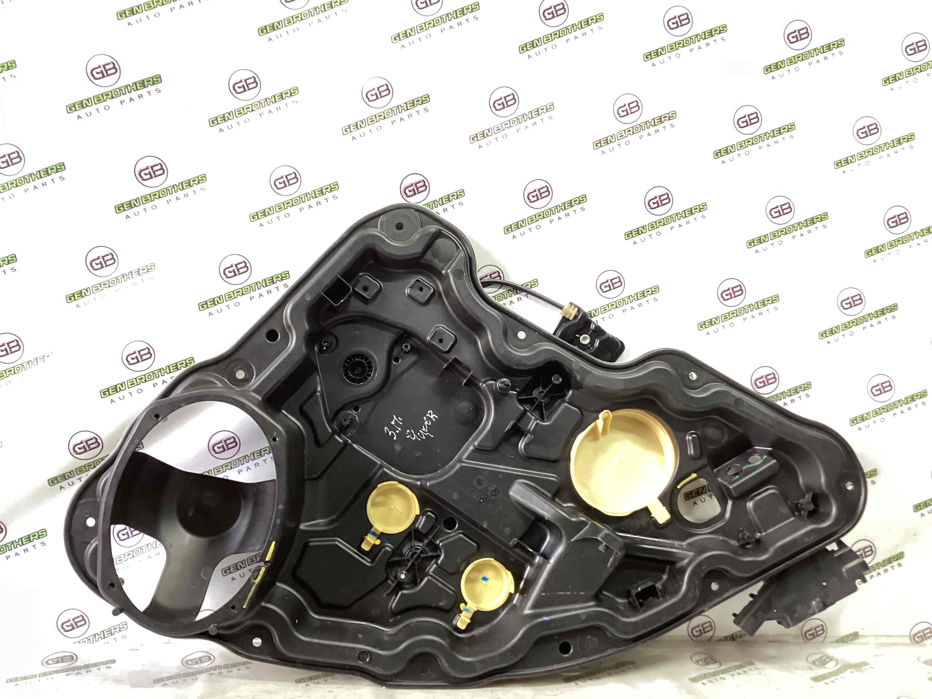 Склопідйомник задній правий