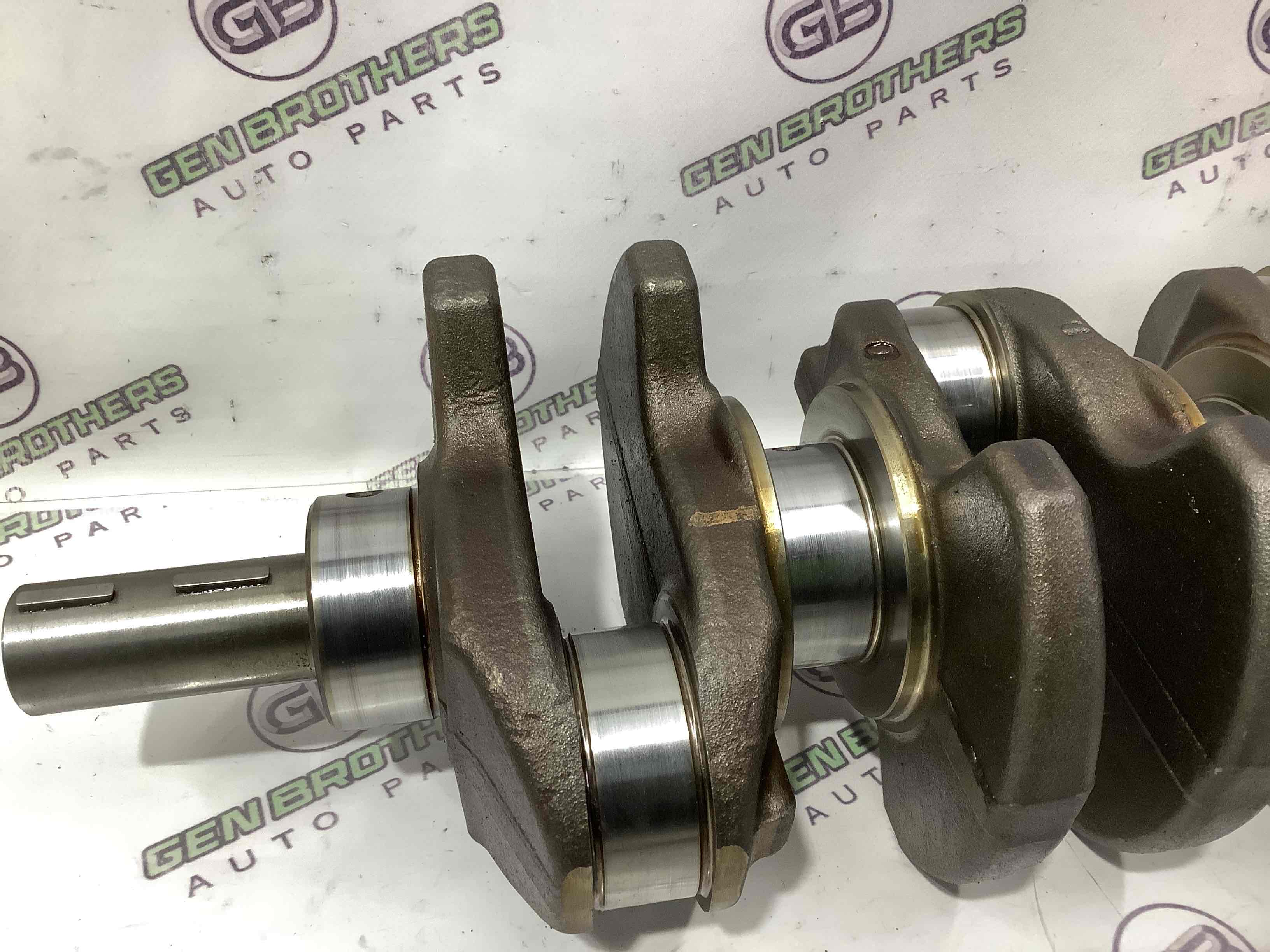 Колінвал та розподільник