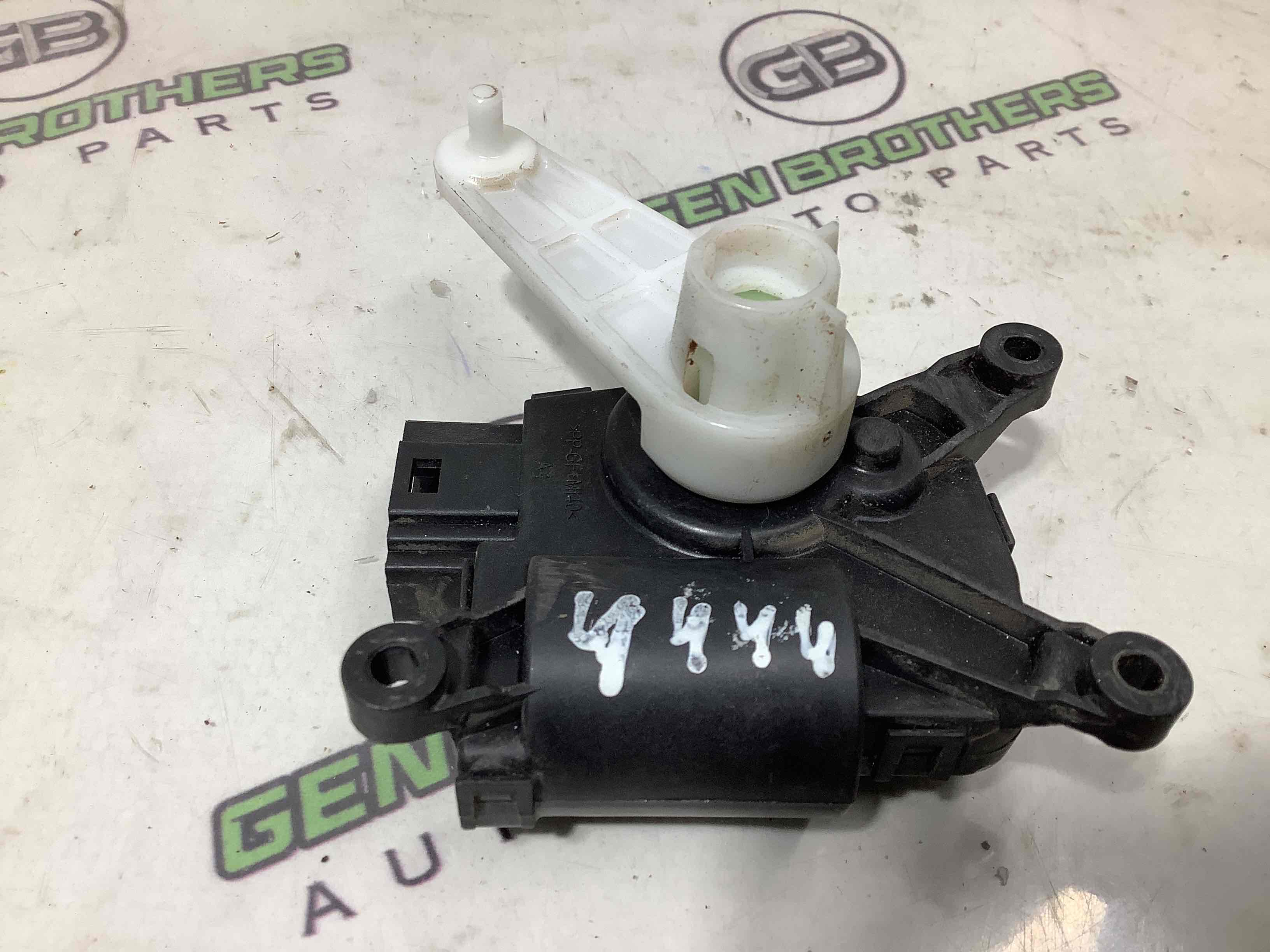 Мотор вентилятор пічки