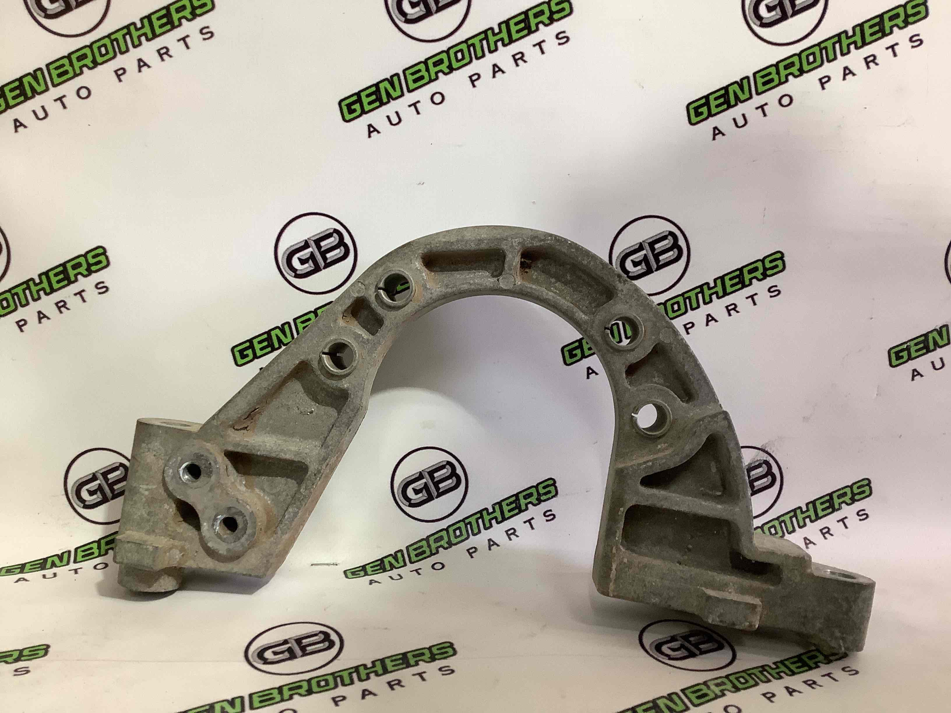 Кронштейн редуктора