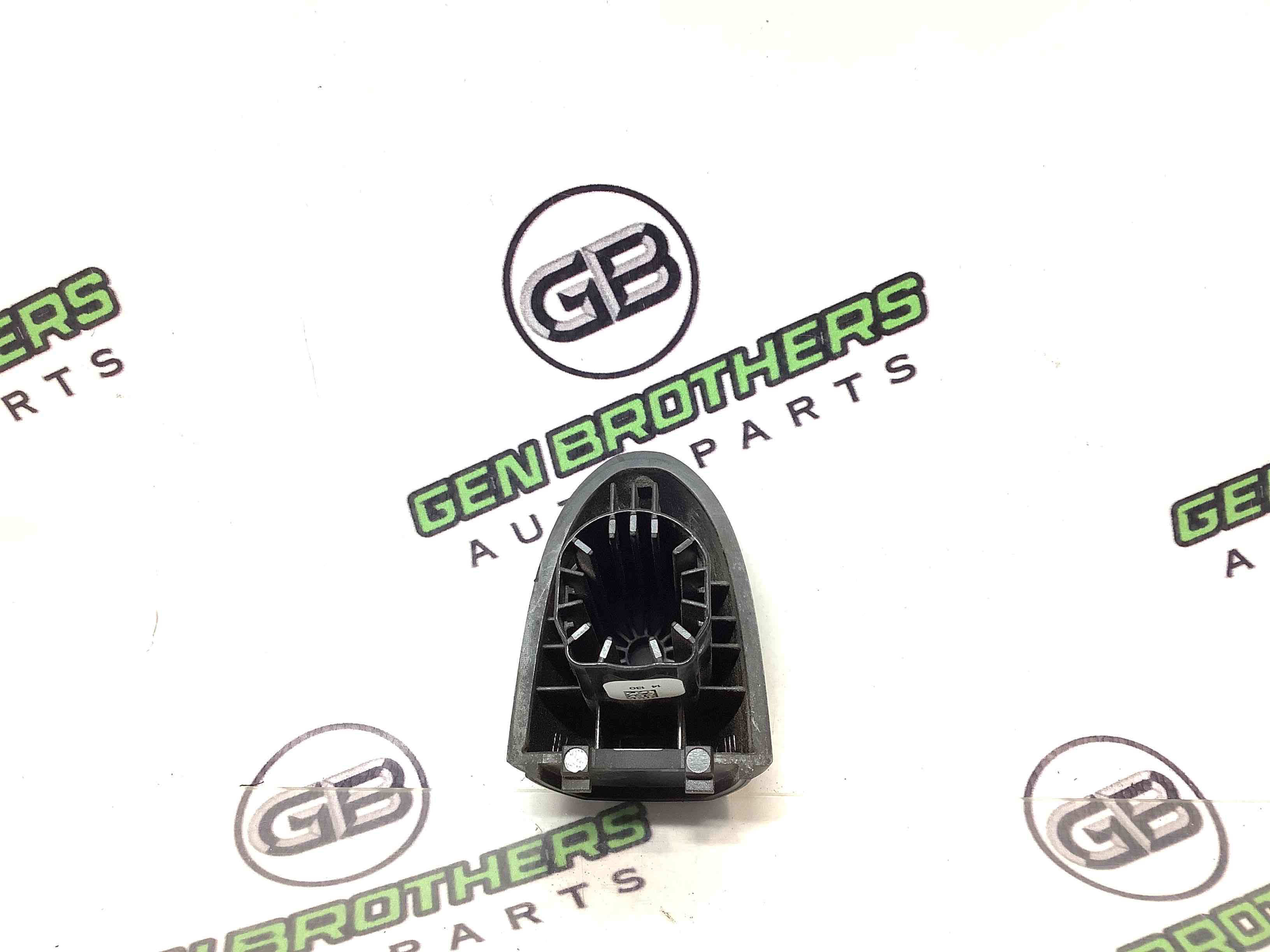 Заглушка ручки дверей