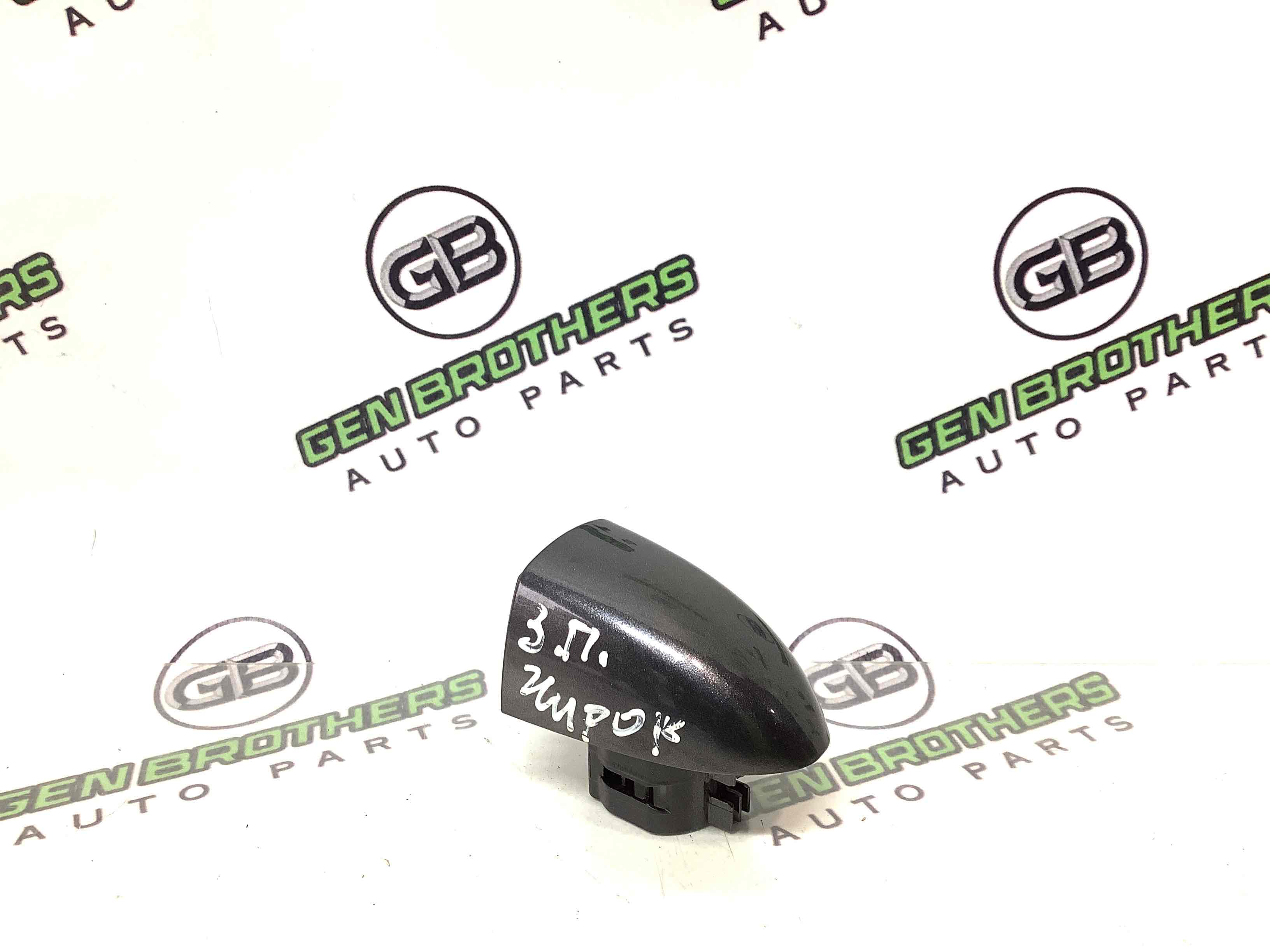 Заглушка ручки дверей