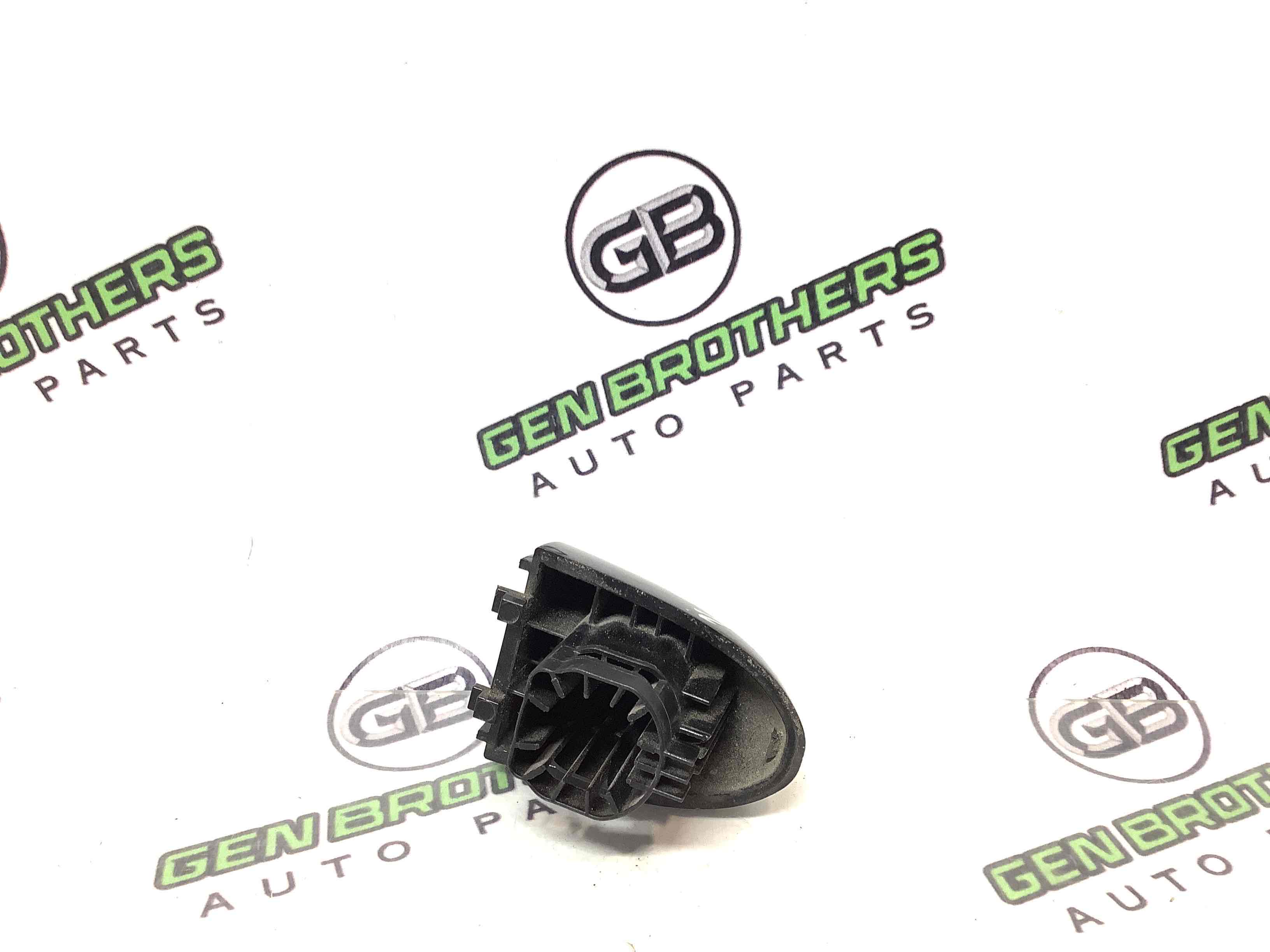 Заглушка ручки дверей