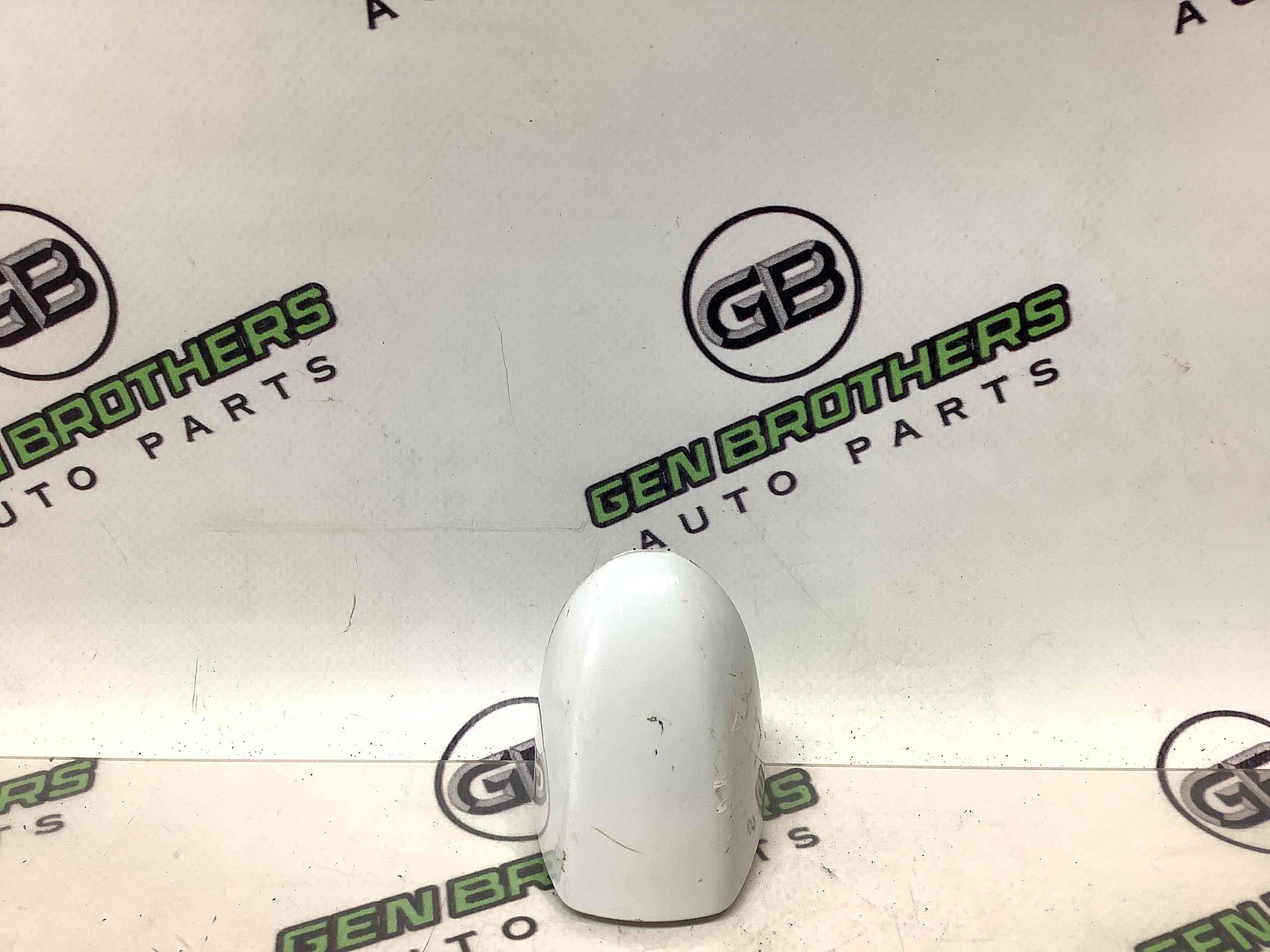 Заглушка ручки дверей