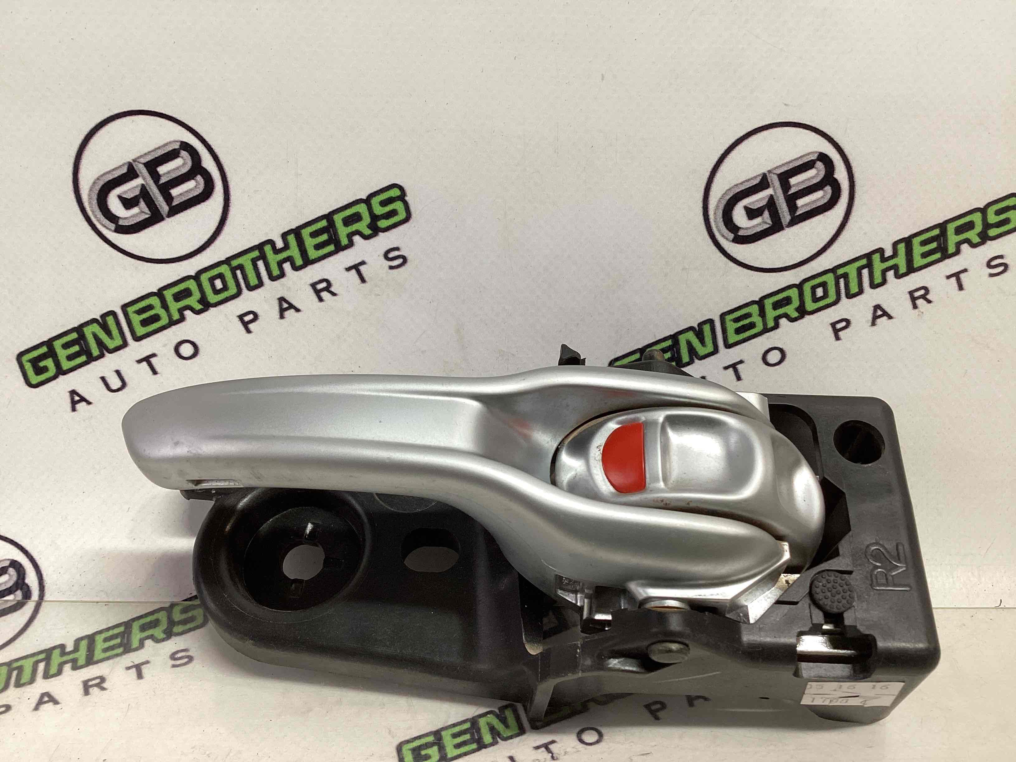 Ручка дверей салону внутрішня, поручень