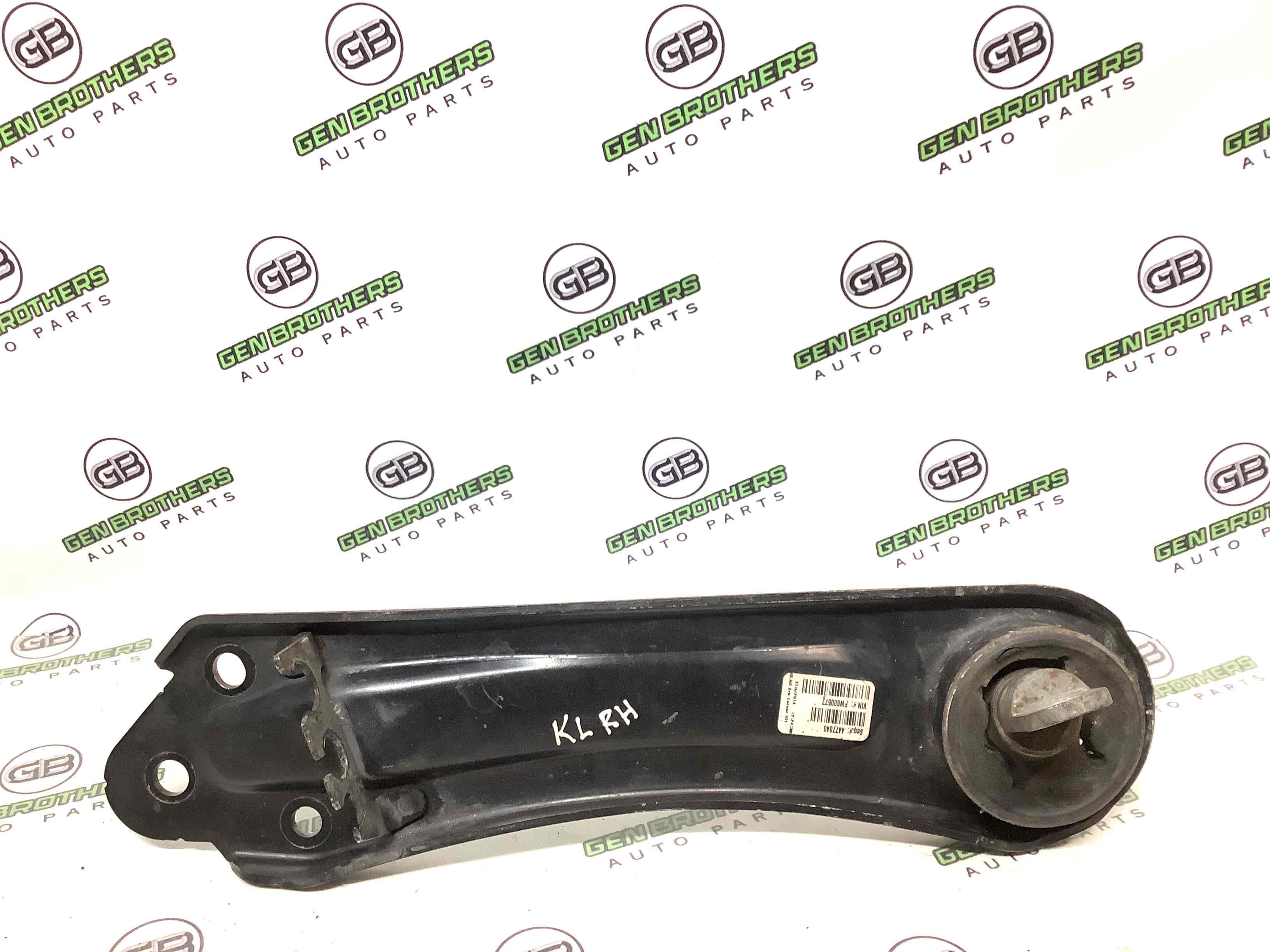 Важіль задній правий